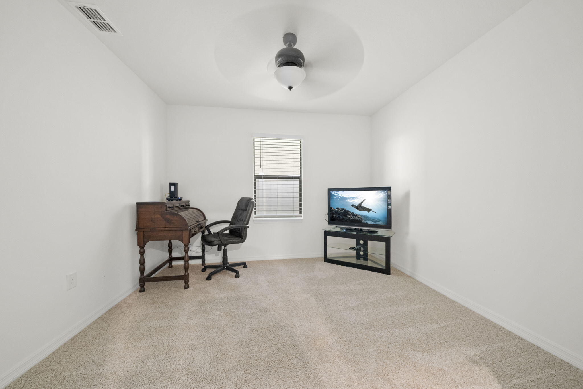 1874 Capital Drive SE