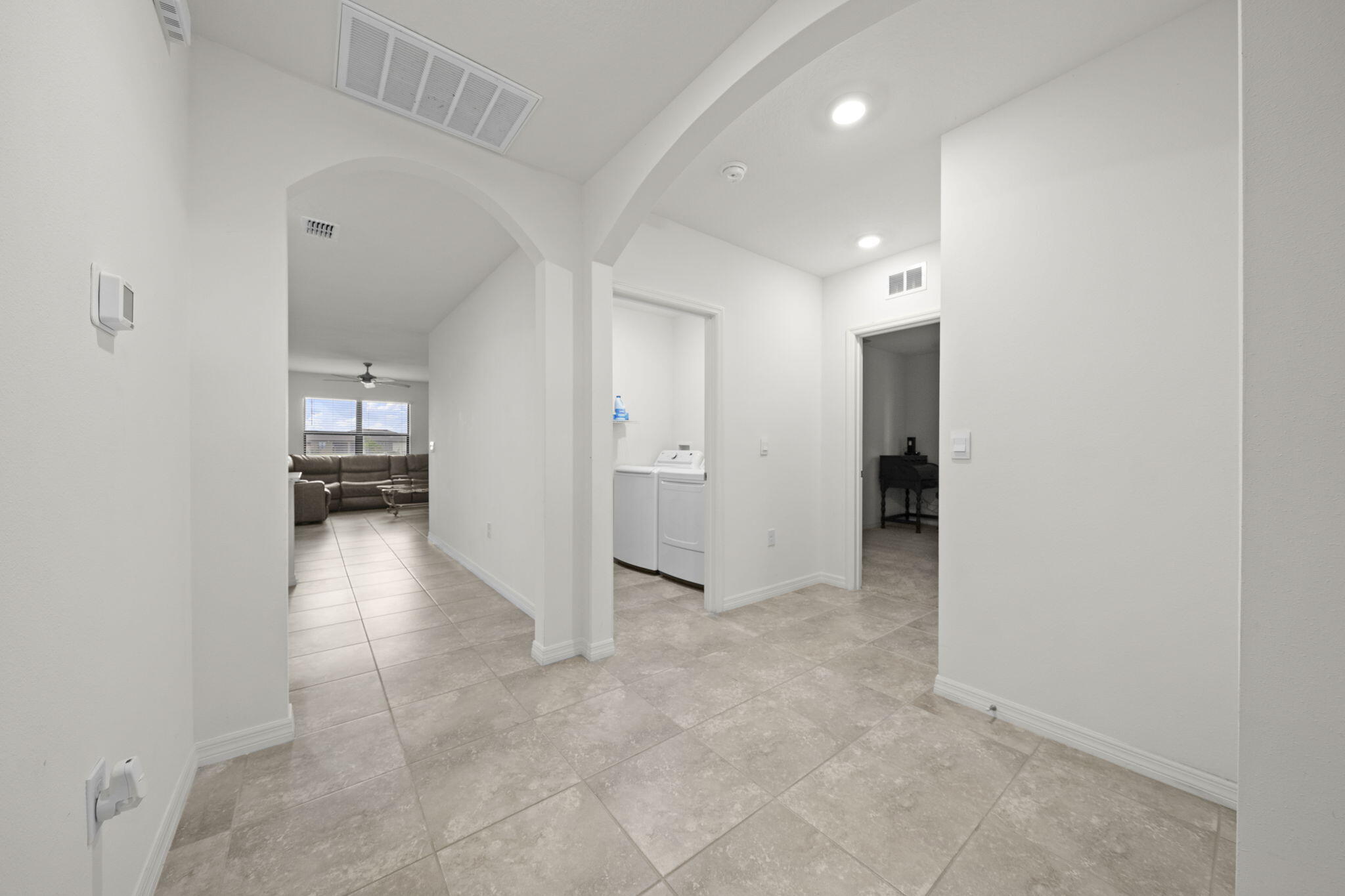 1874 Capital Drive SE