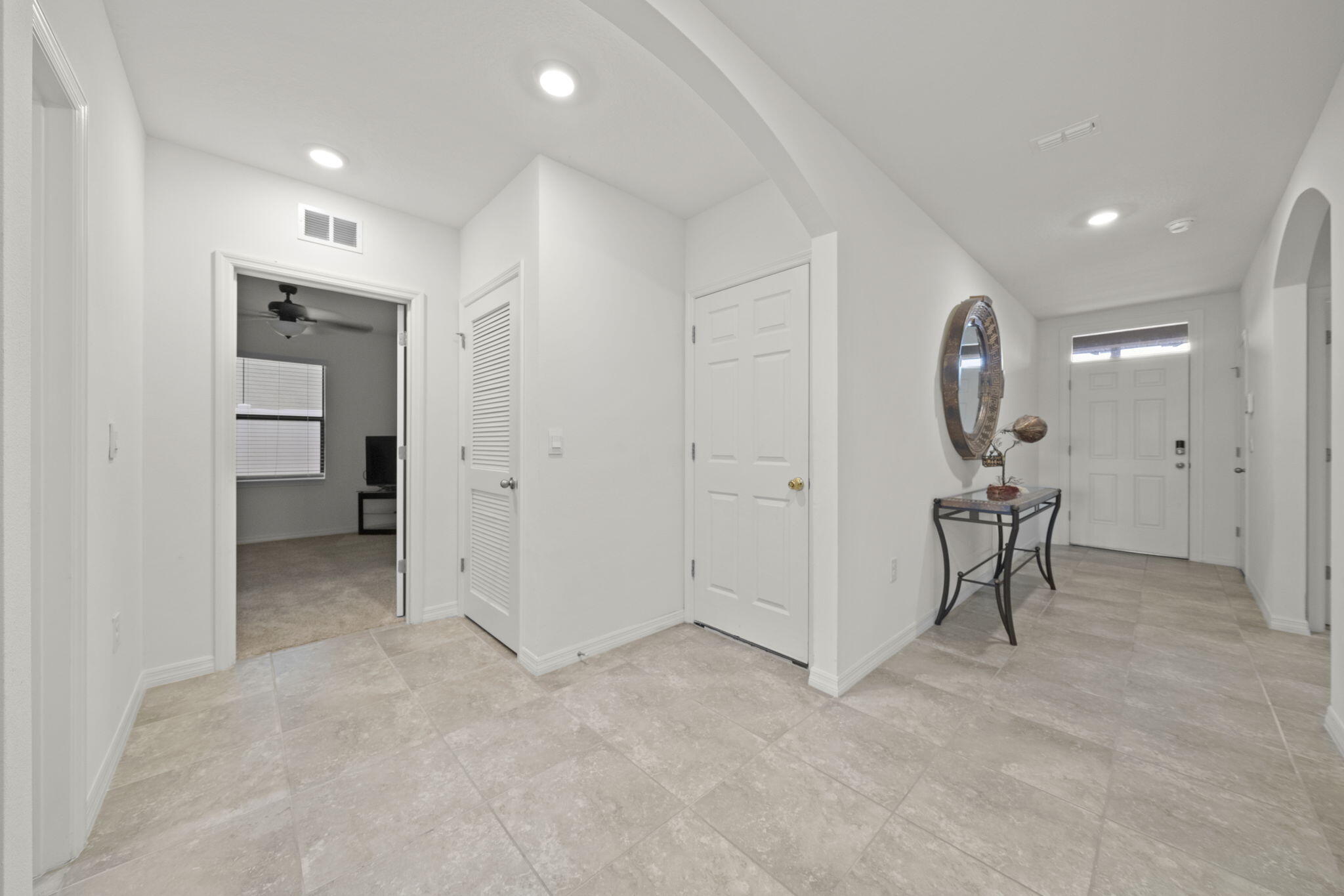 1874 Capital Drive SE