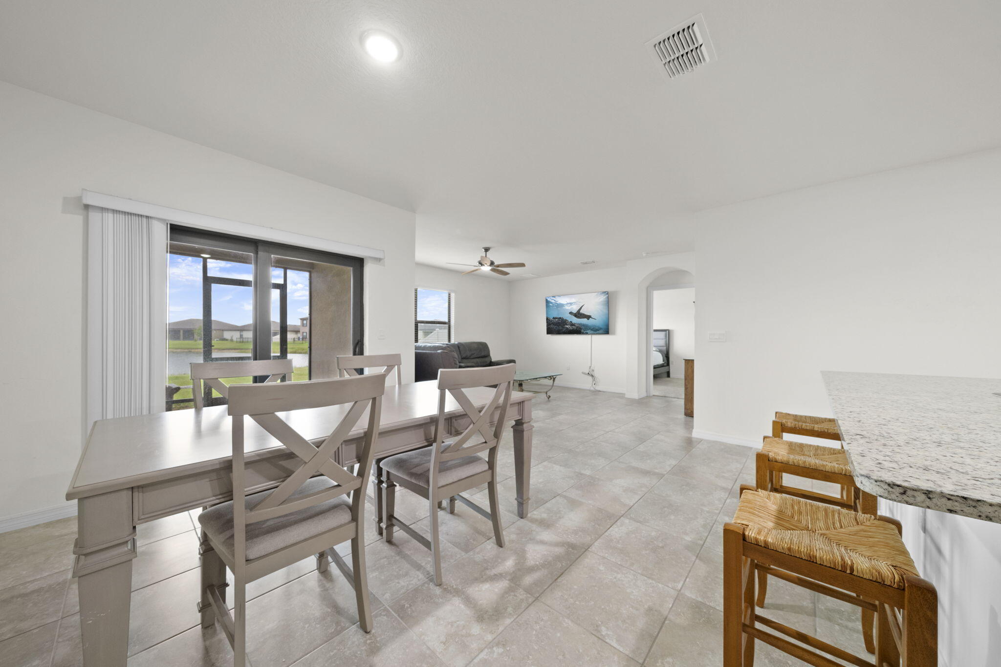 1874 Capital Drive SE