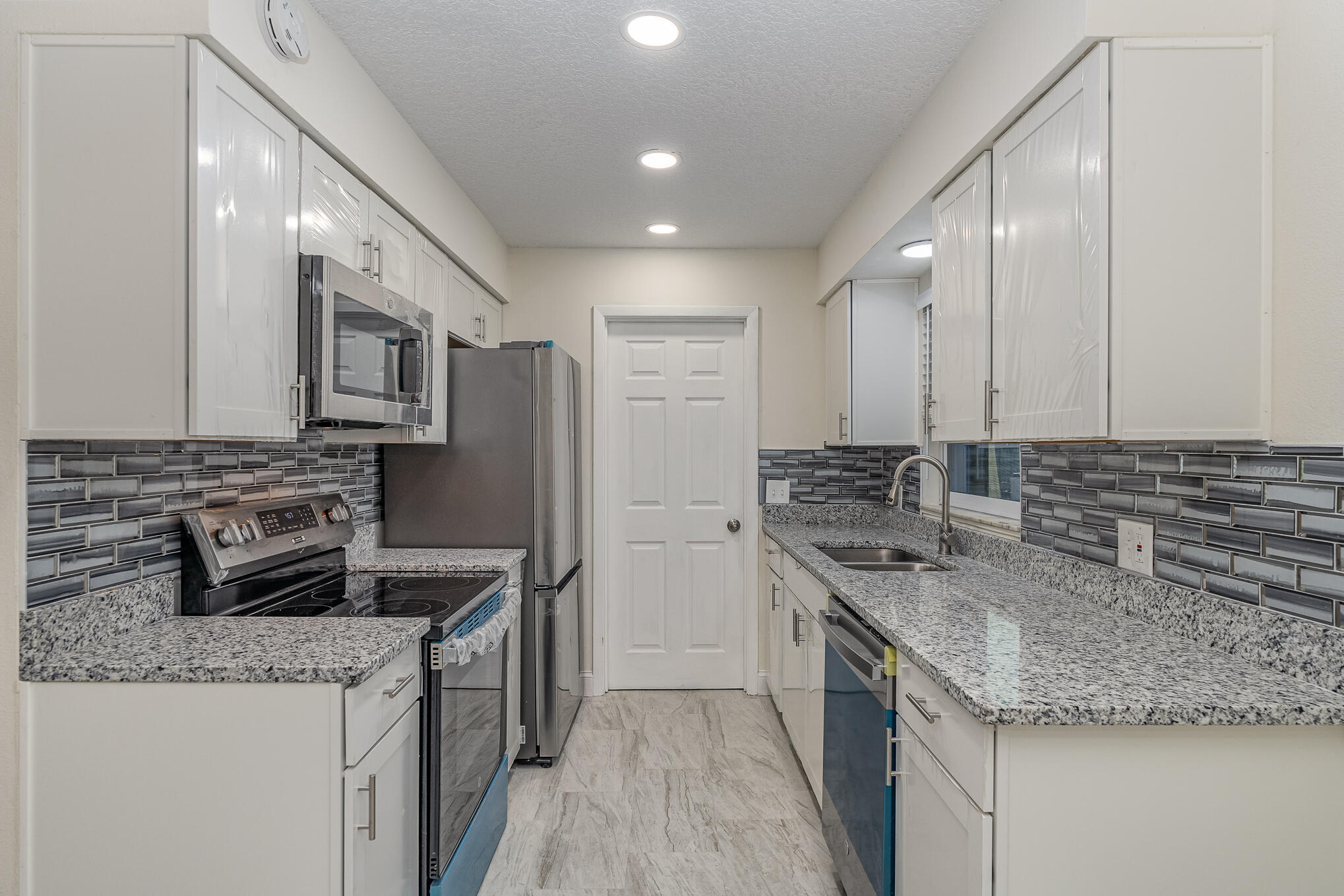 2896 Lancaster Road
