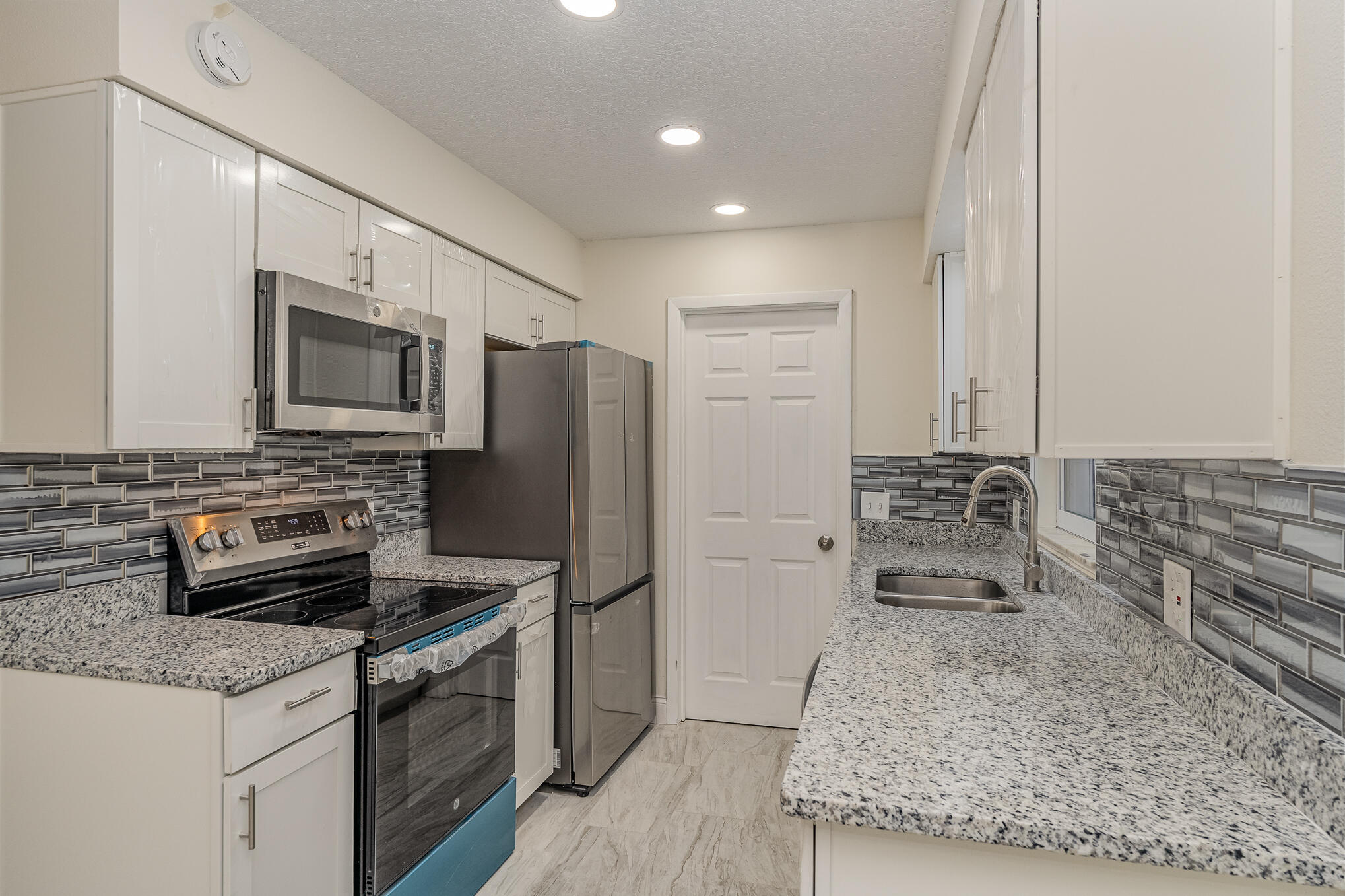 2896 Lancaster Road