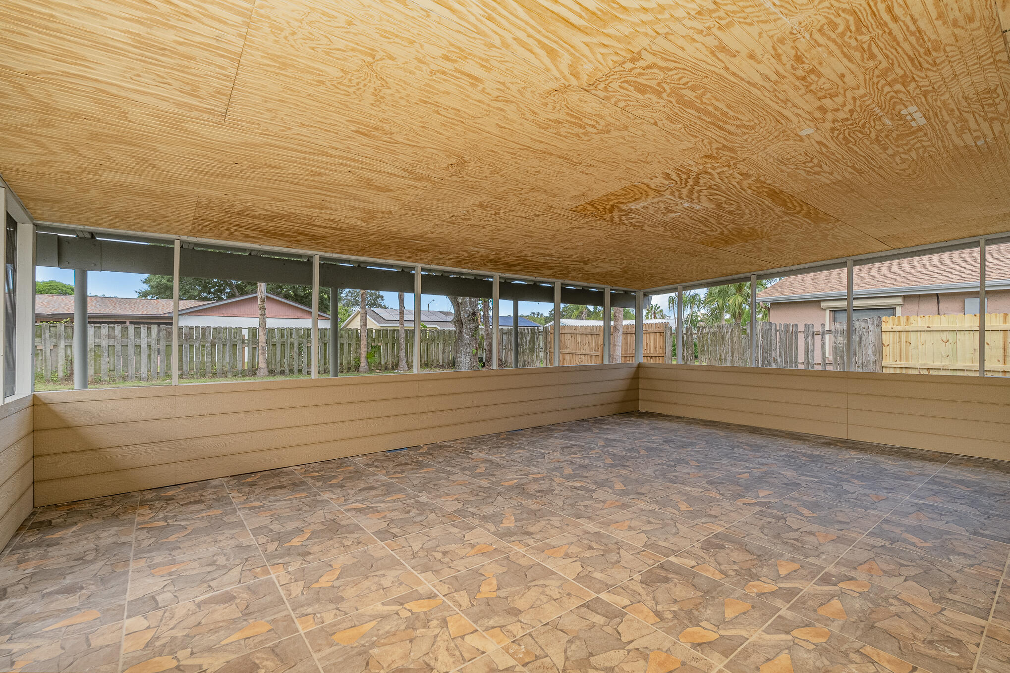 2896 Lancaster Road