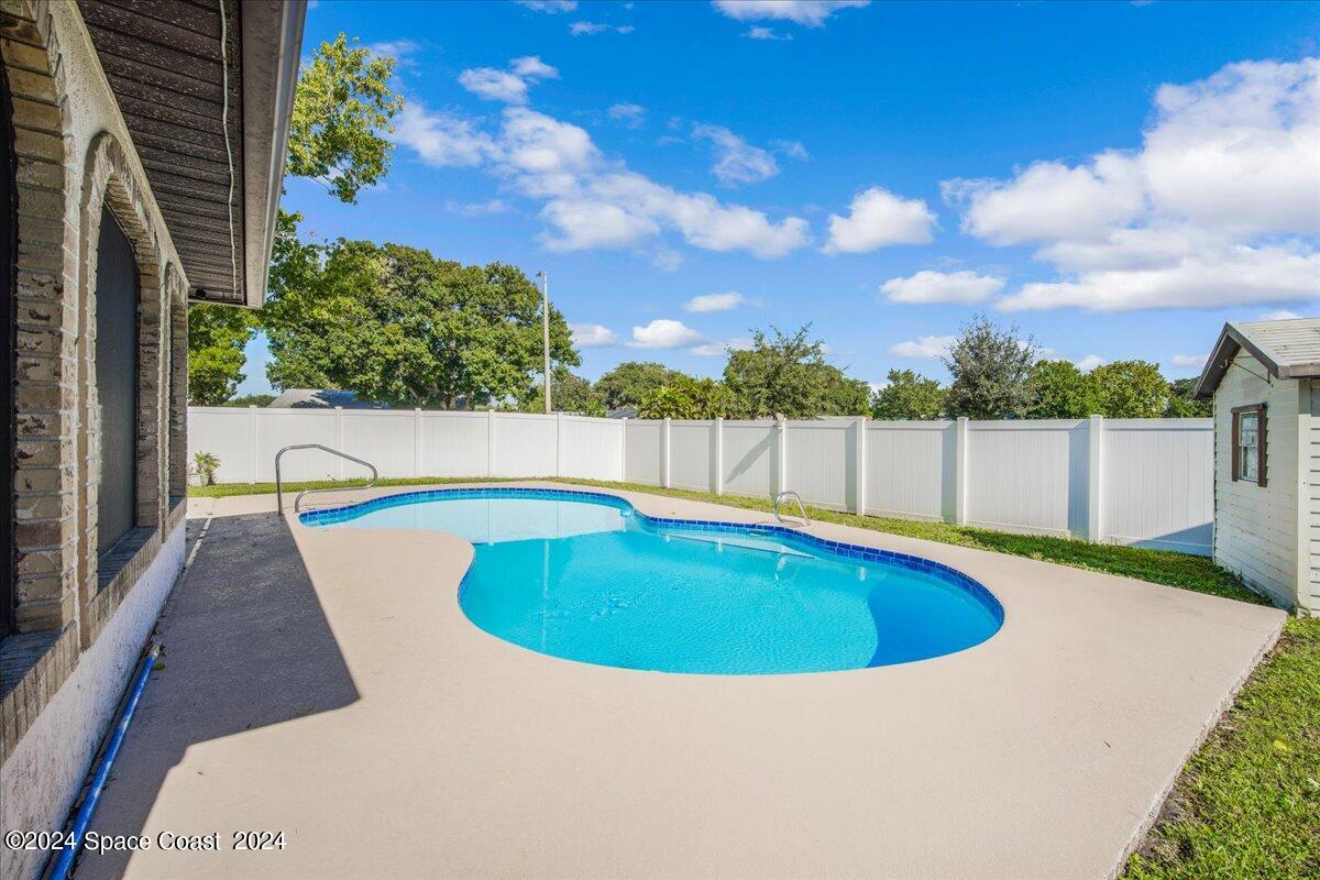 3738 Crossbow Drive