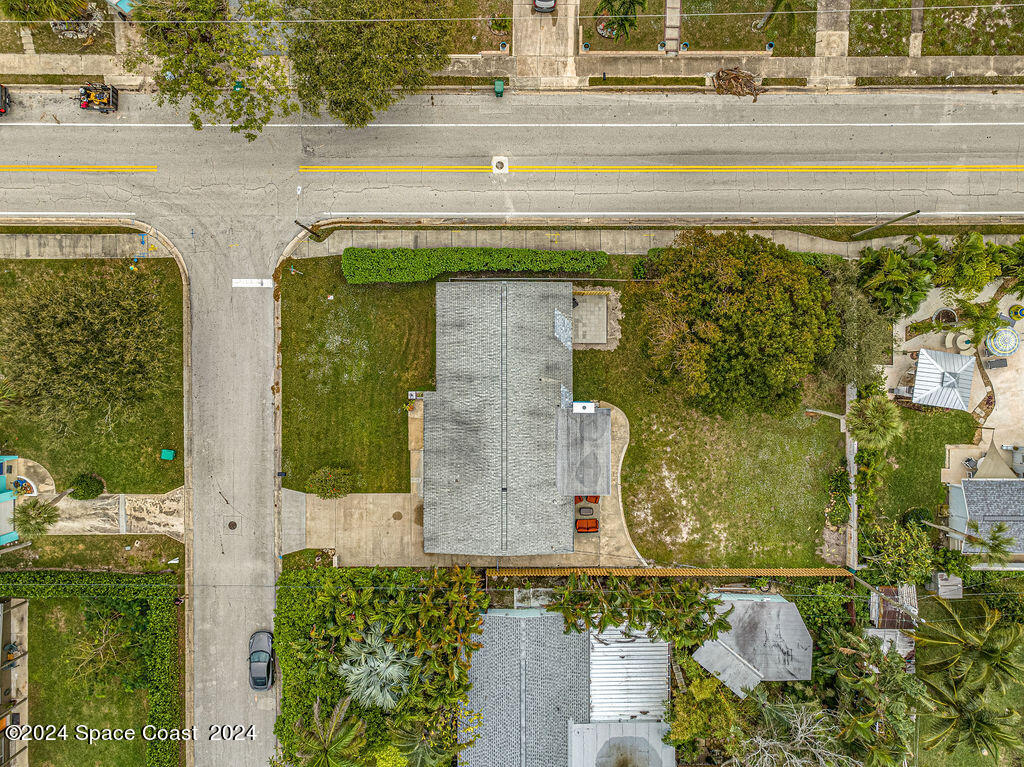 10 Harbor Circle