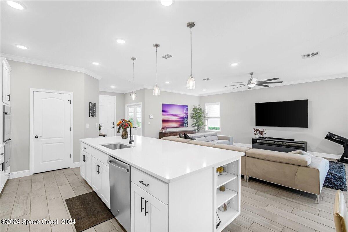 4715 Hebron Drive