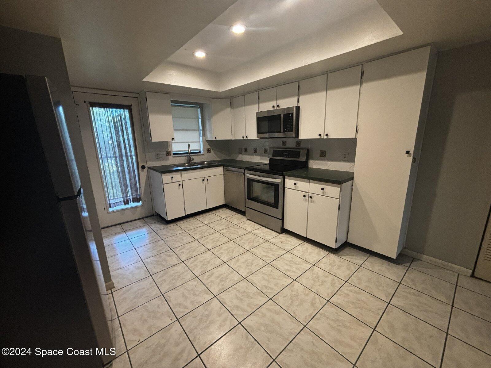 1515 Huntington Lane, 522