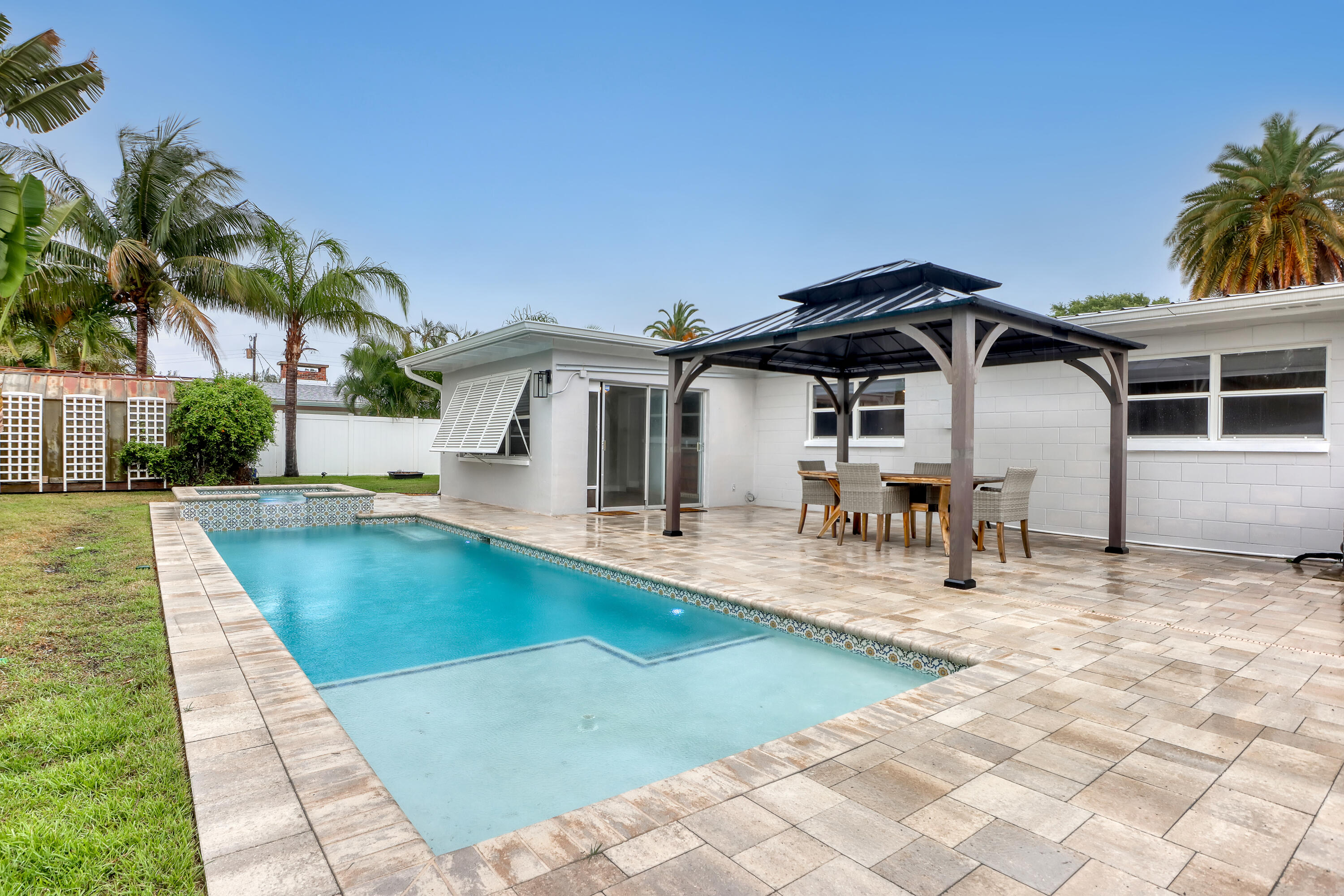 1054 Bali Road