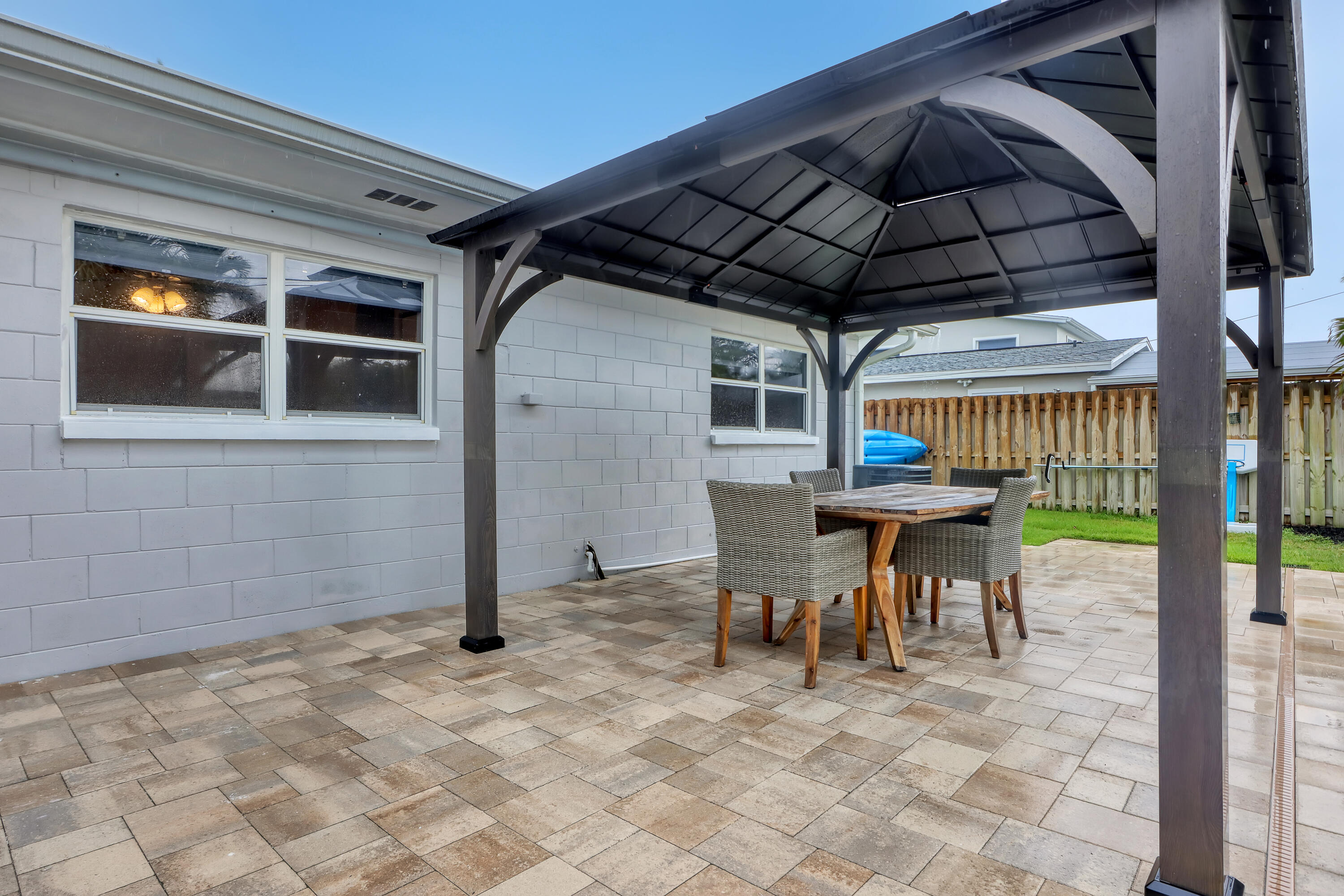 1054 Bali Road