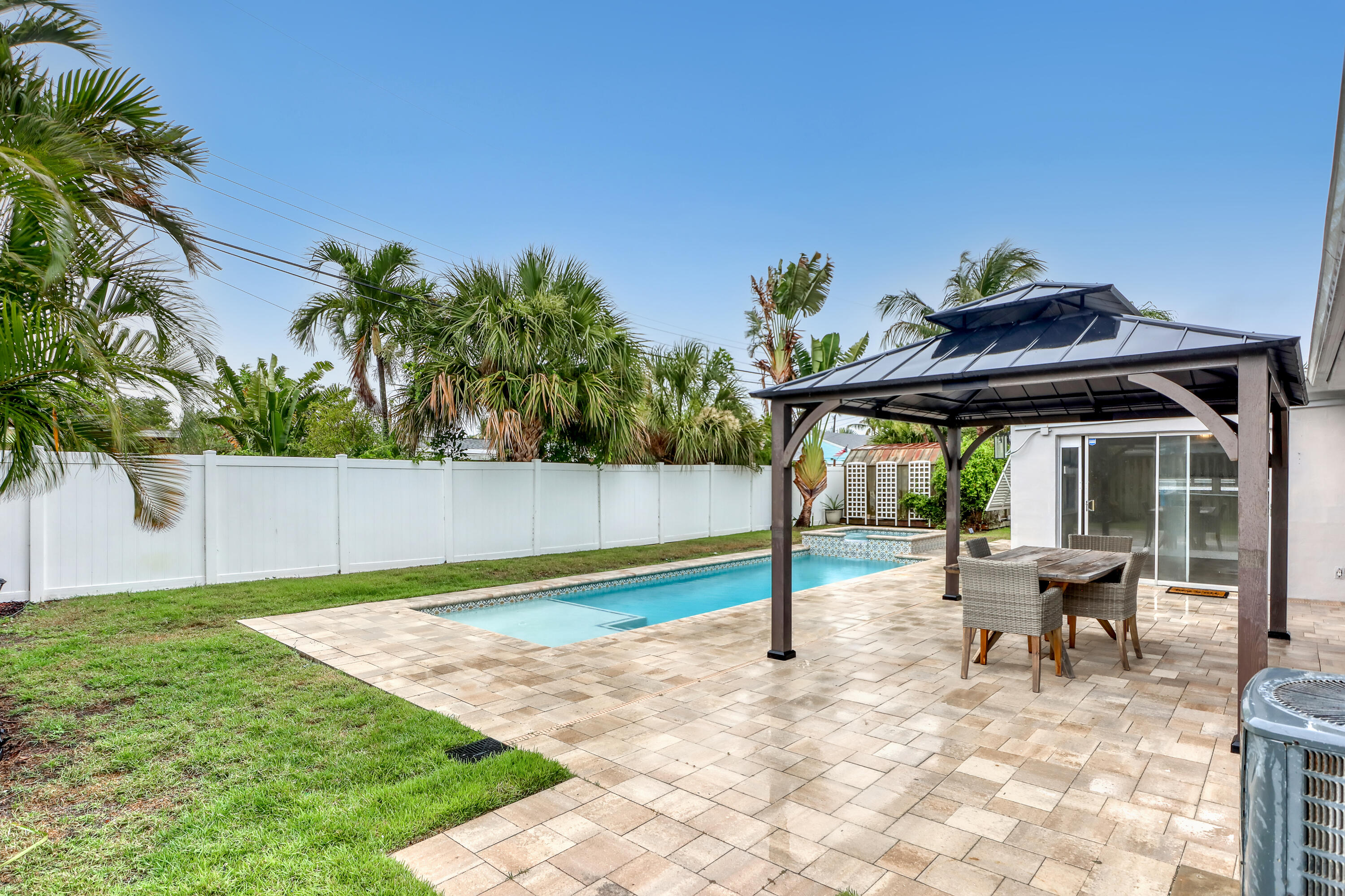 1054 Bali Road