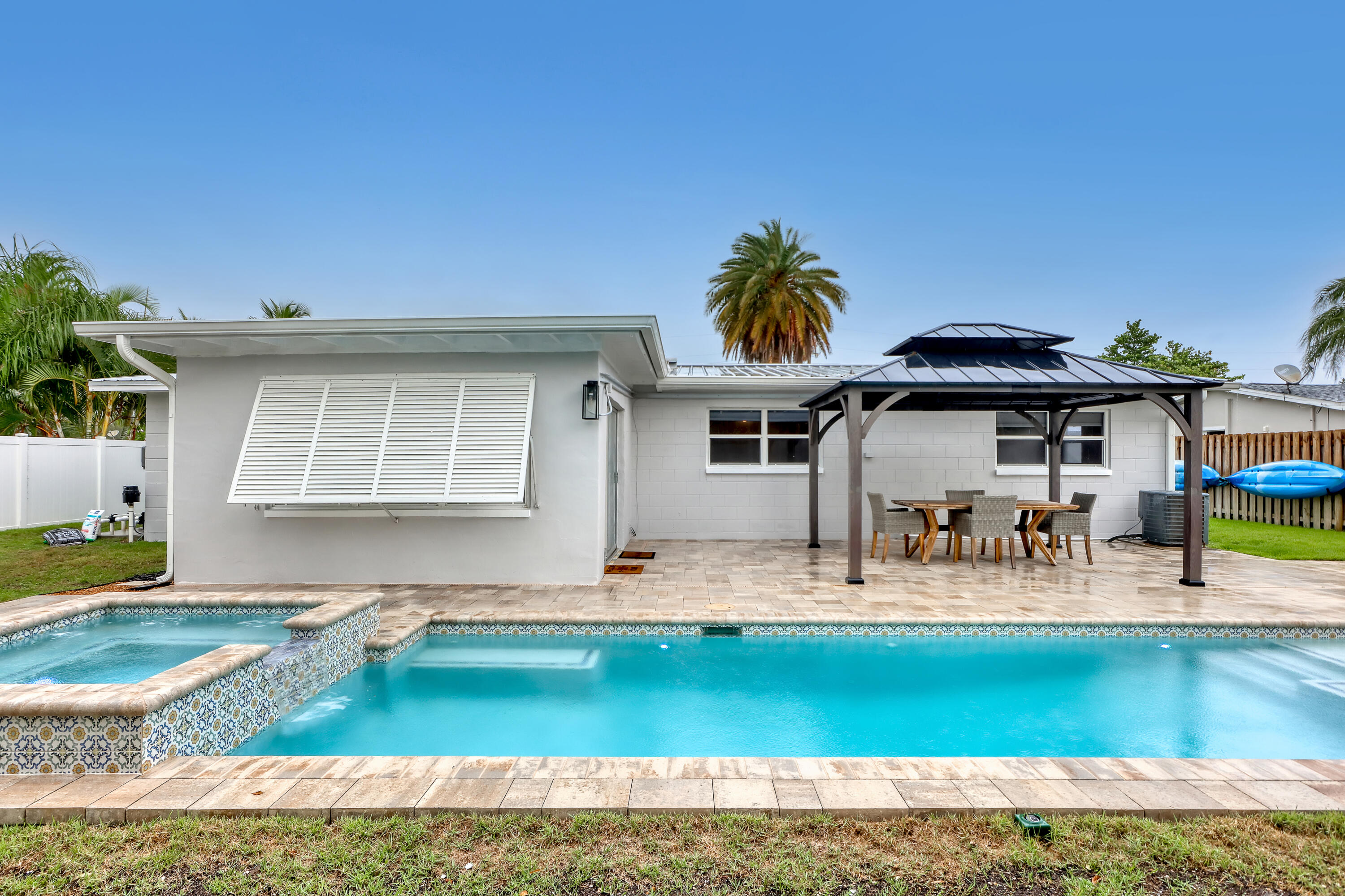 1054 Bali Road