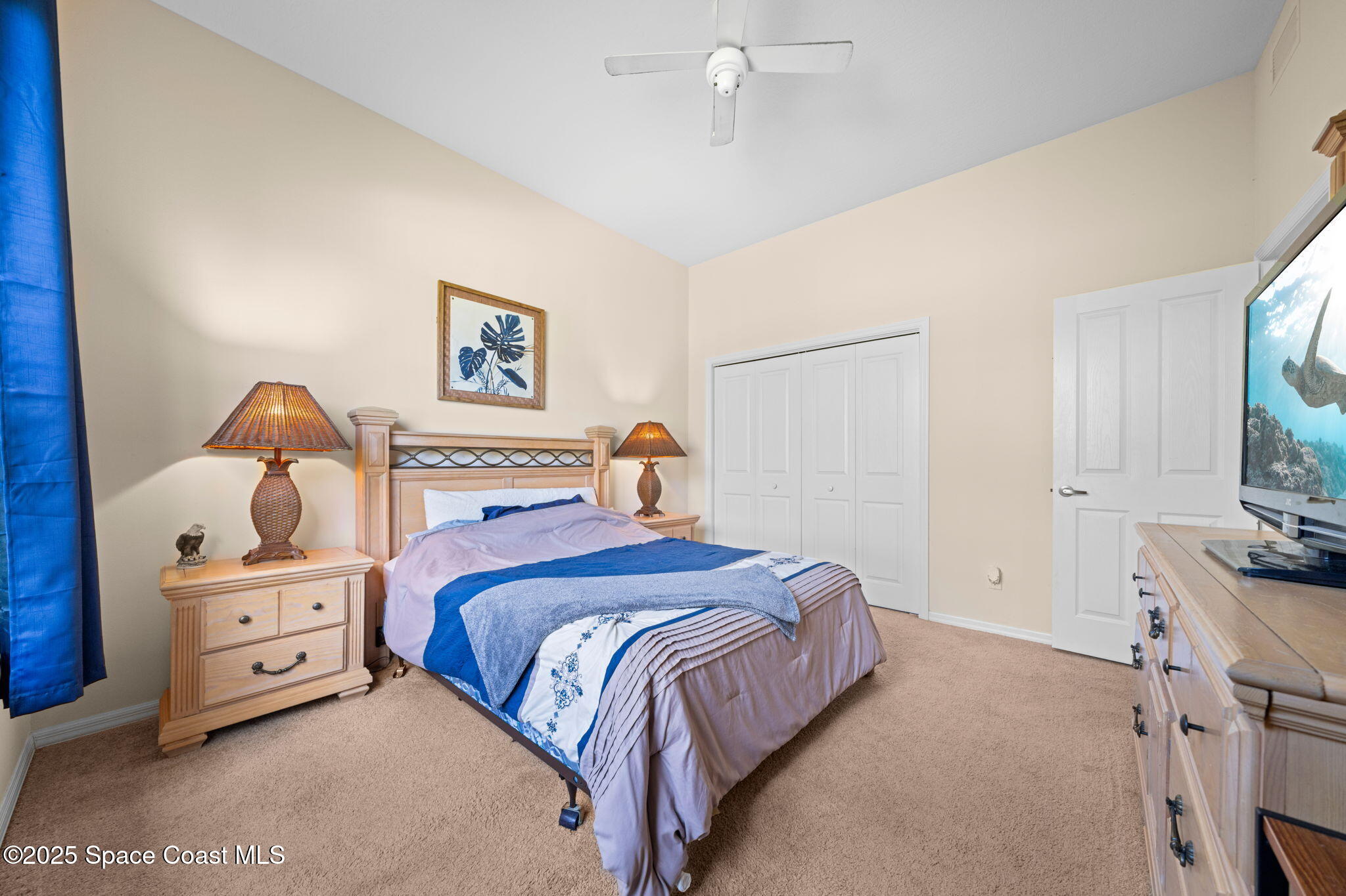 984 Victoria Place