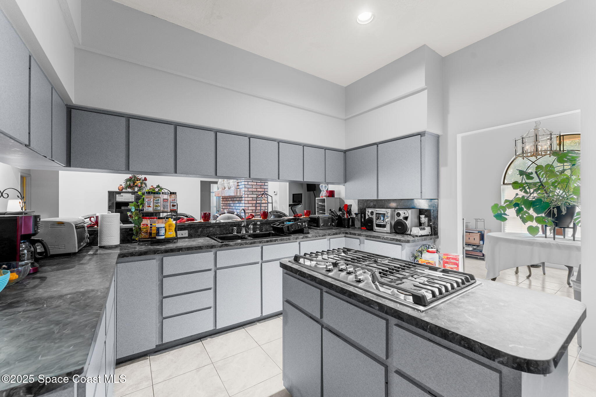 2180 Figtree Drive, 0