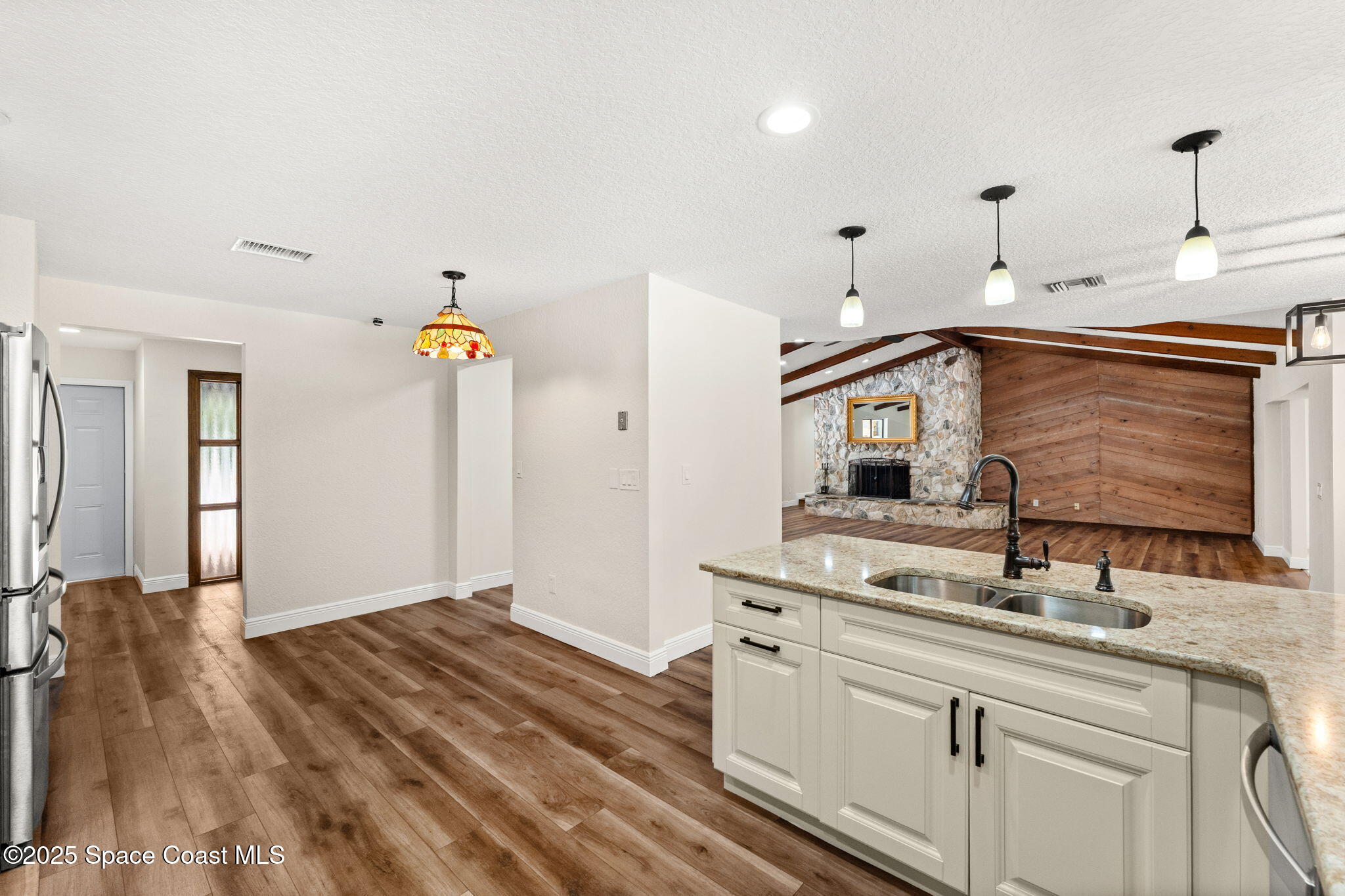 2150 Winston Drive