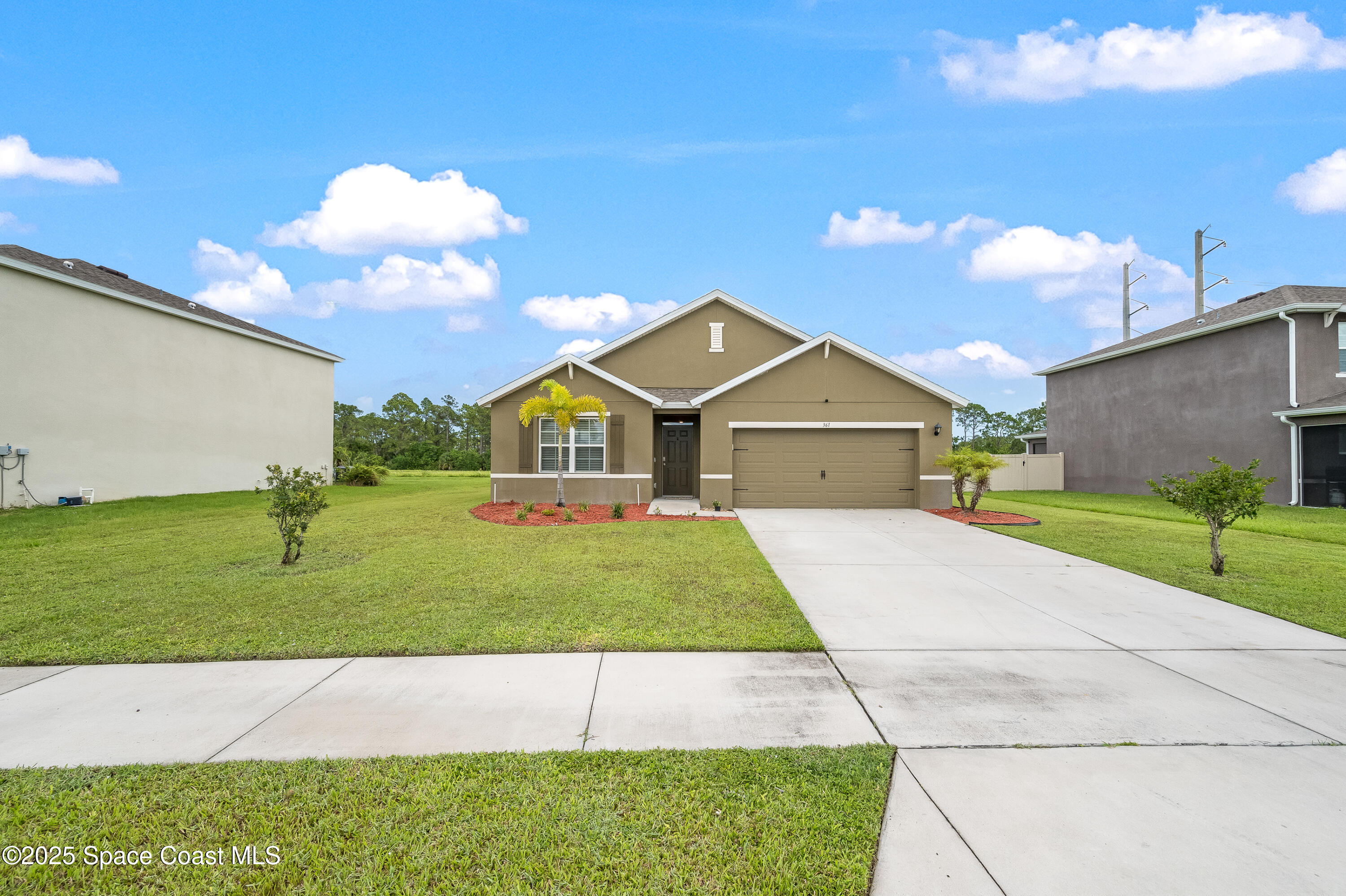 361 Guinevere Drive SW