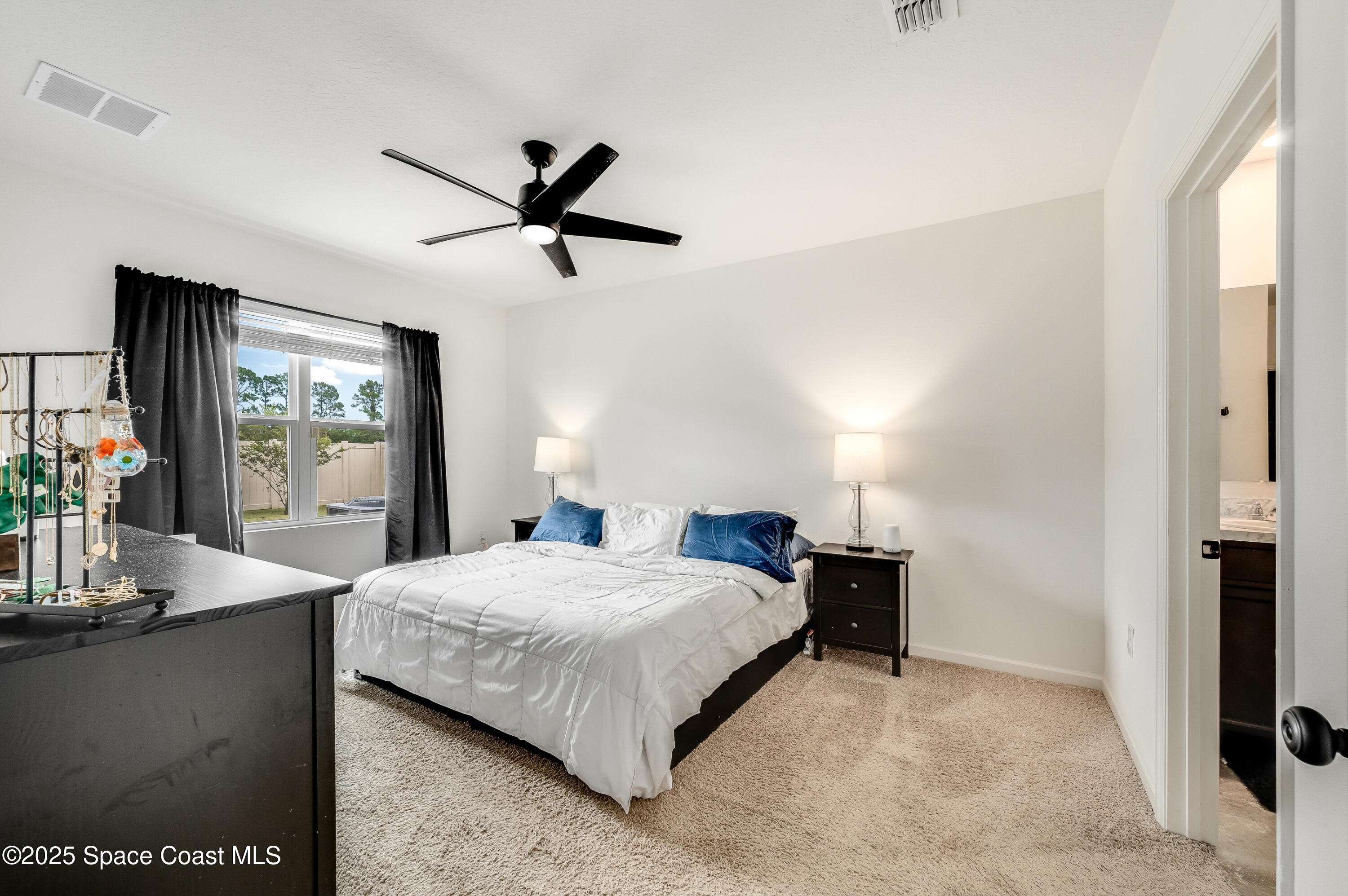 361 Guinevere Drive SW