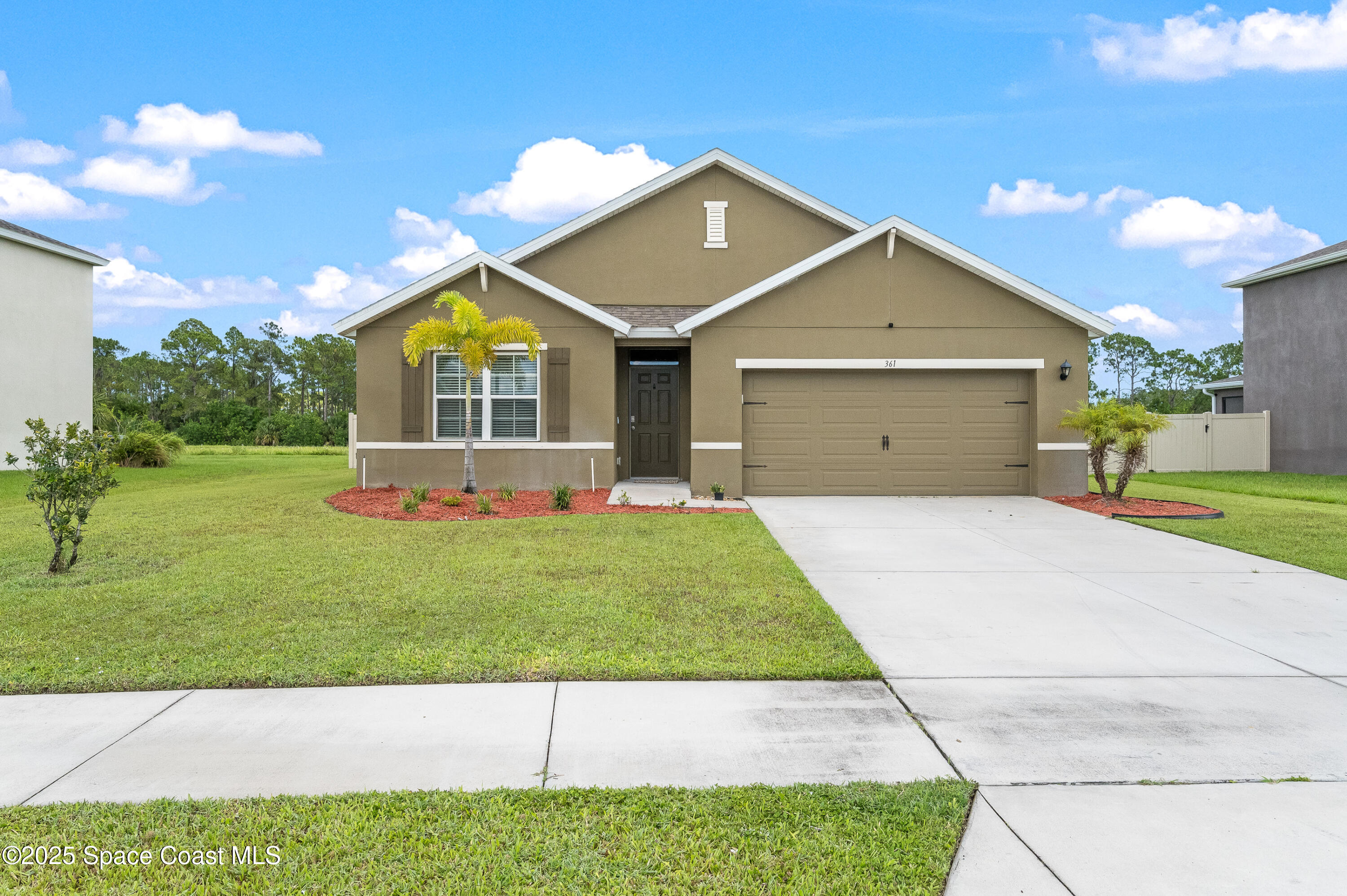 361 Guinevere Drive SW