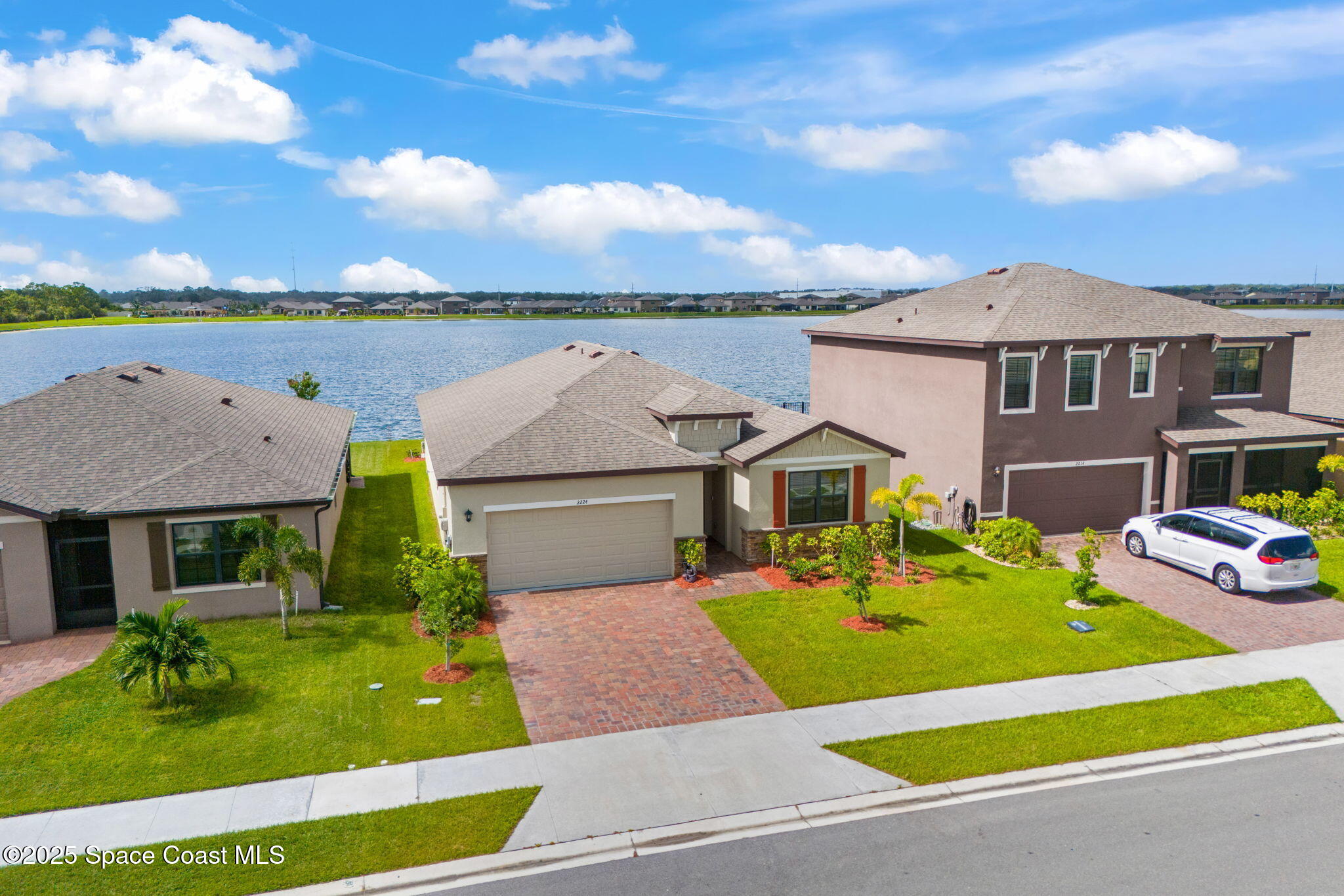 2224 Farmhouse Road SE