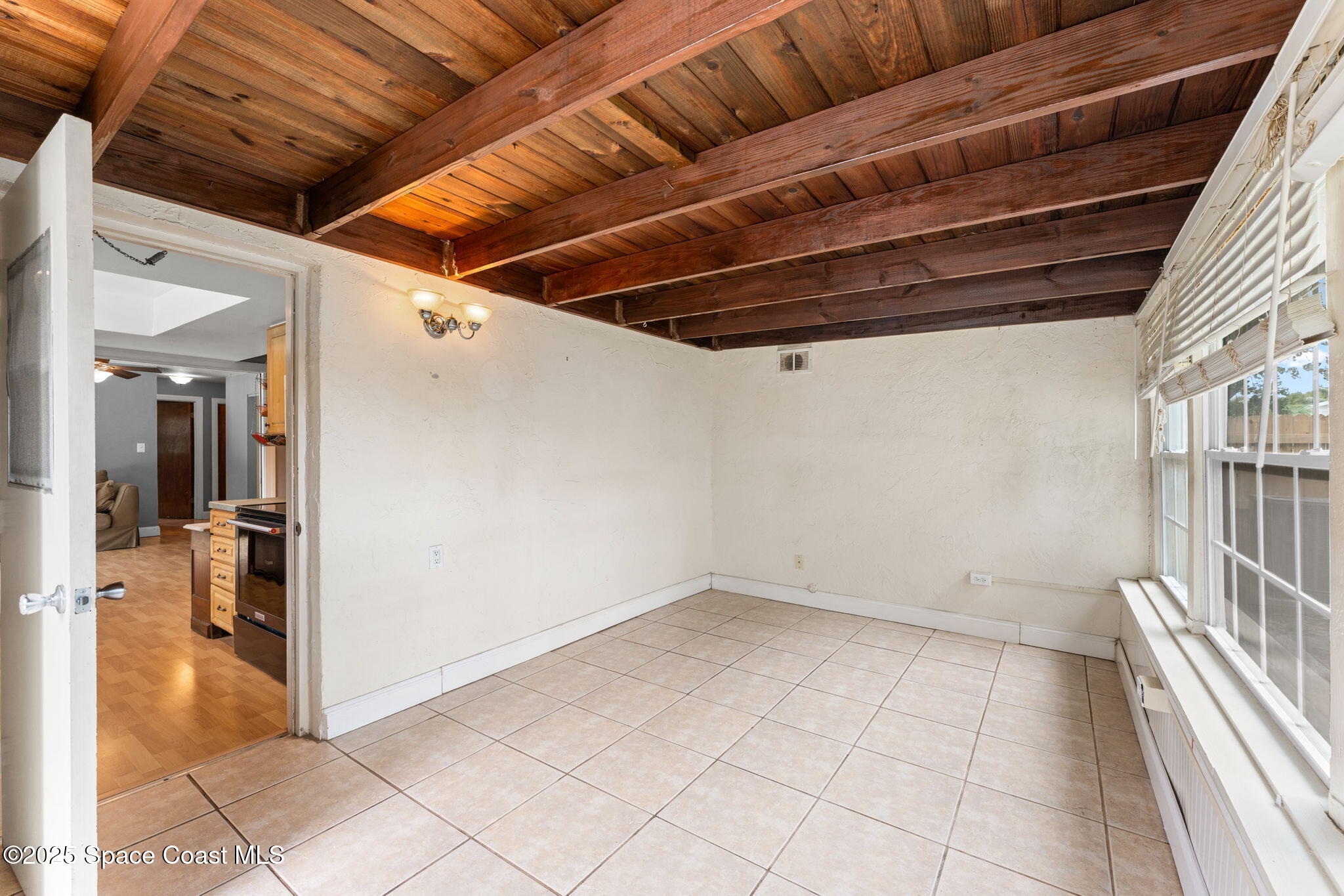 2807 Golfview Drive