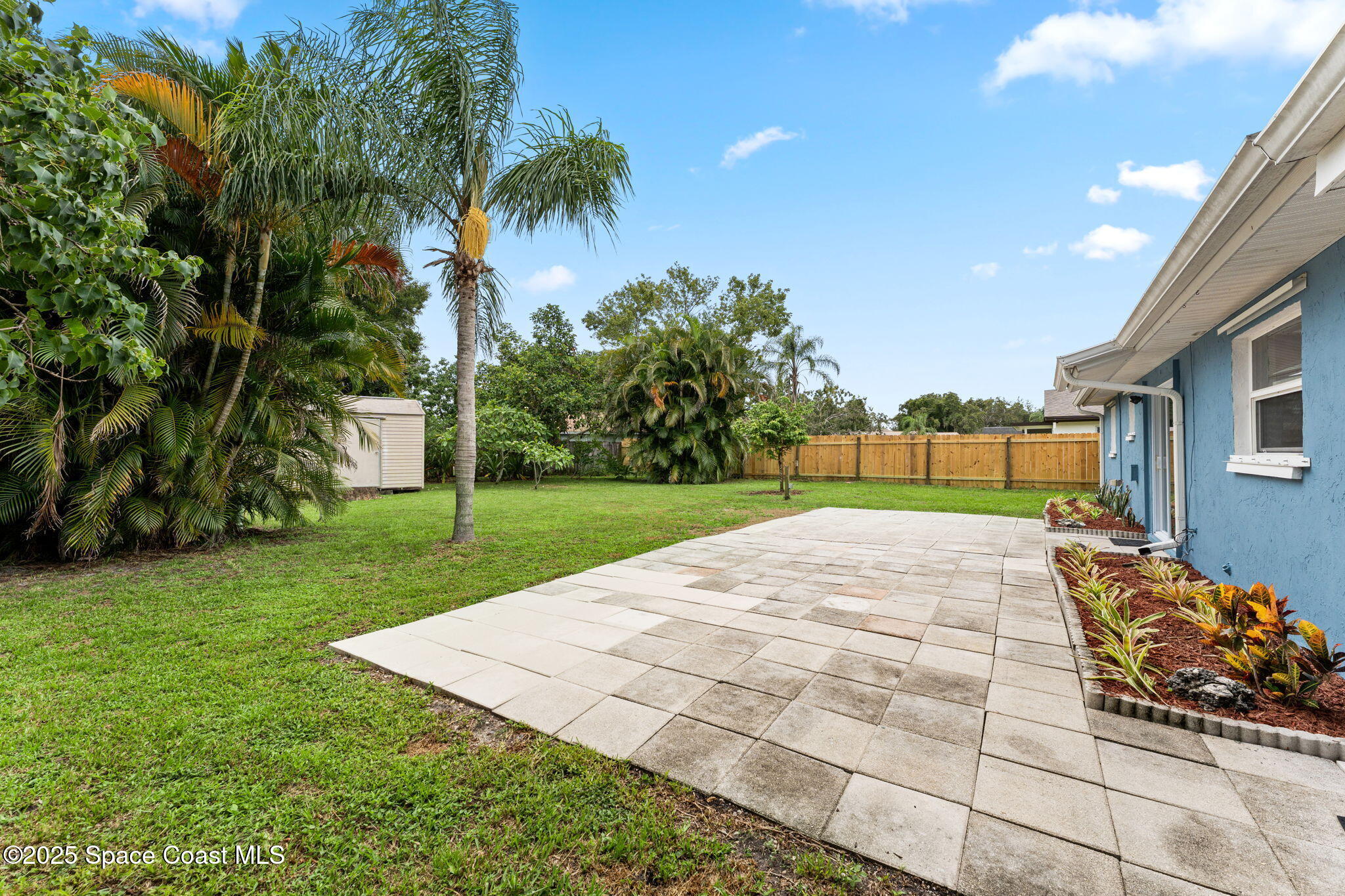 2807 Golfview Drive