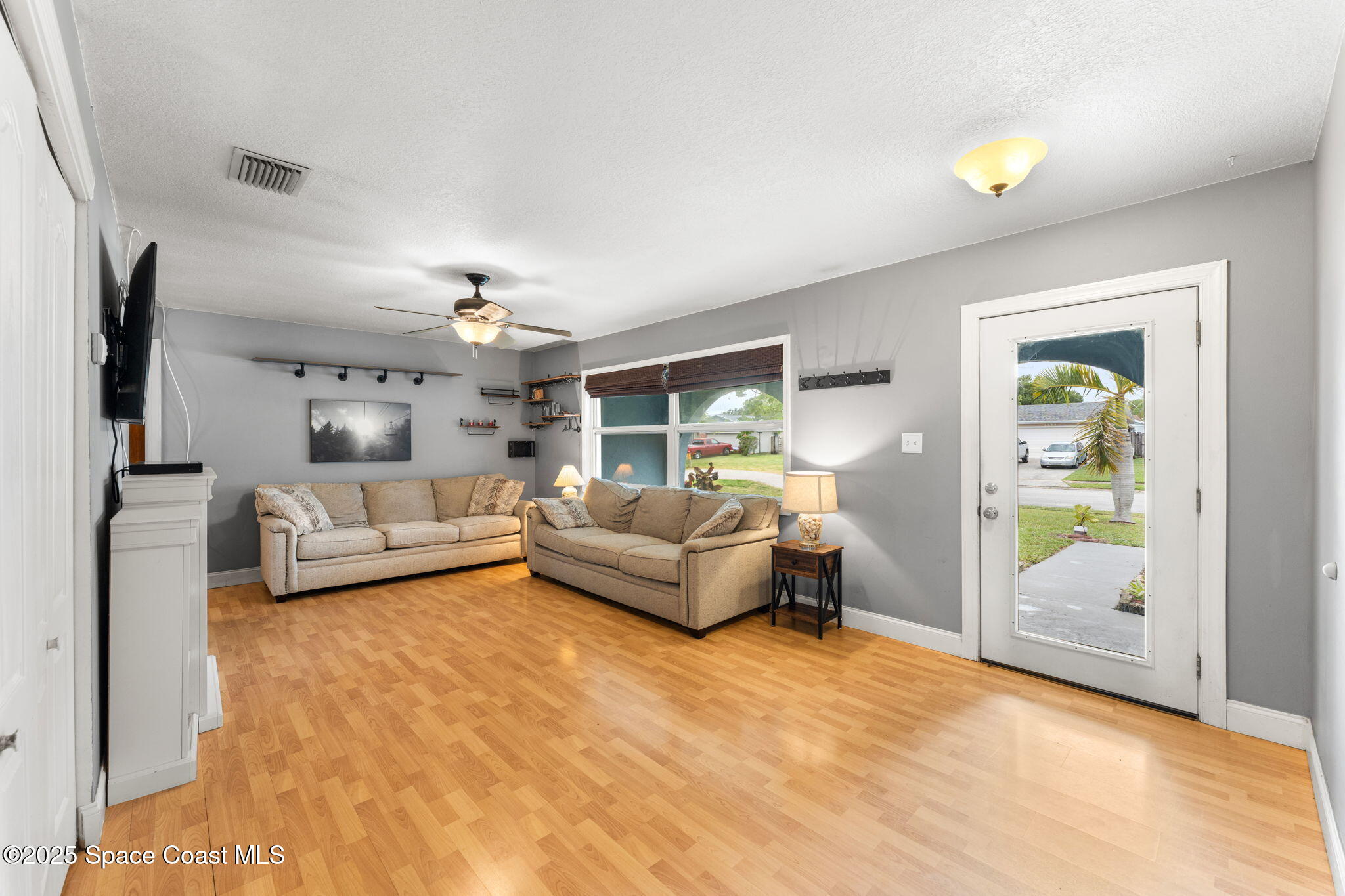 2807 Golfview Drive