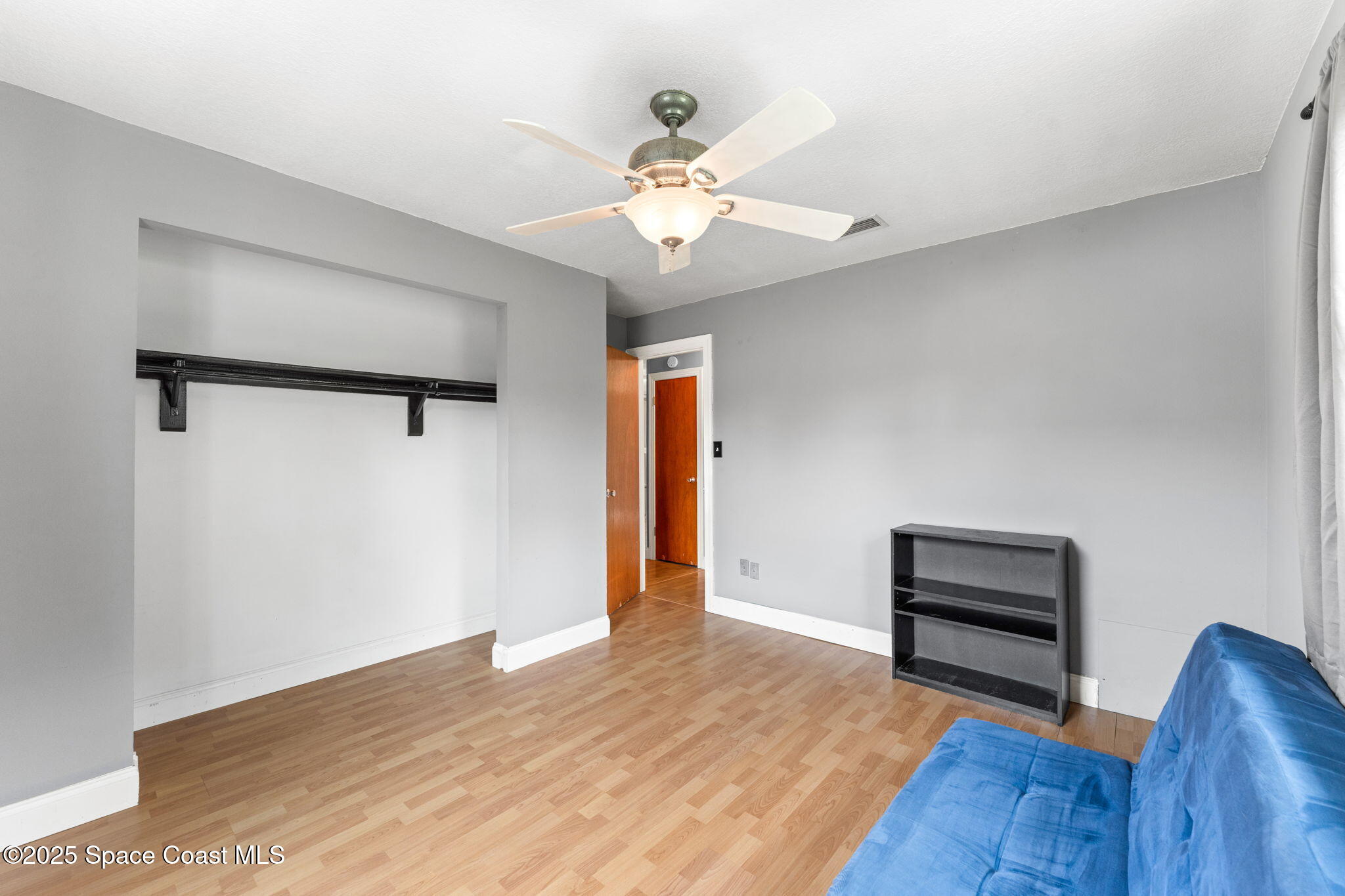 2807 Golfview Drive