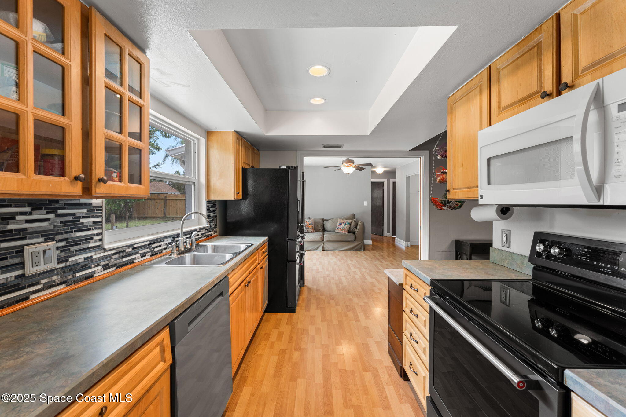 2807 Golfview Drive