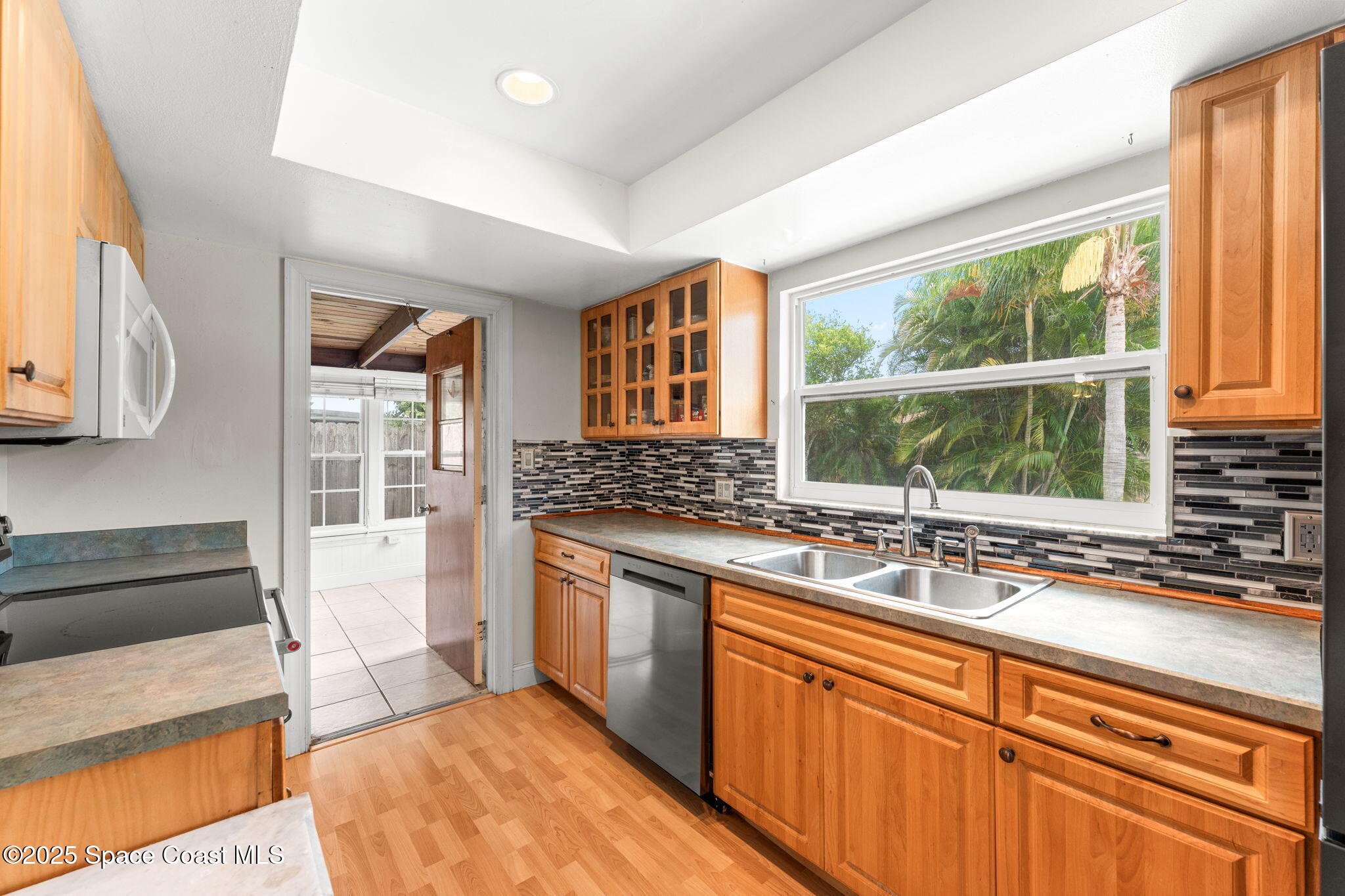 2807 Golfview Drive