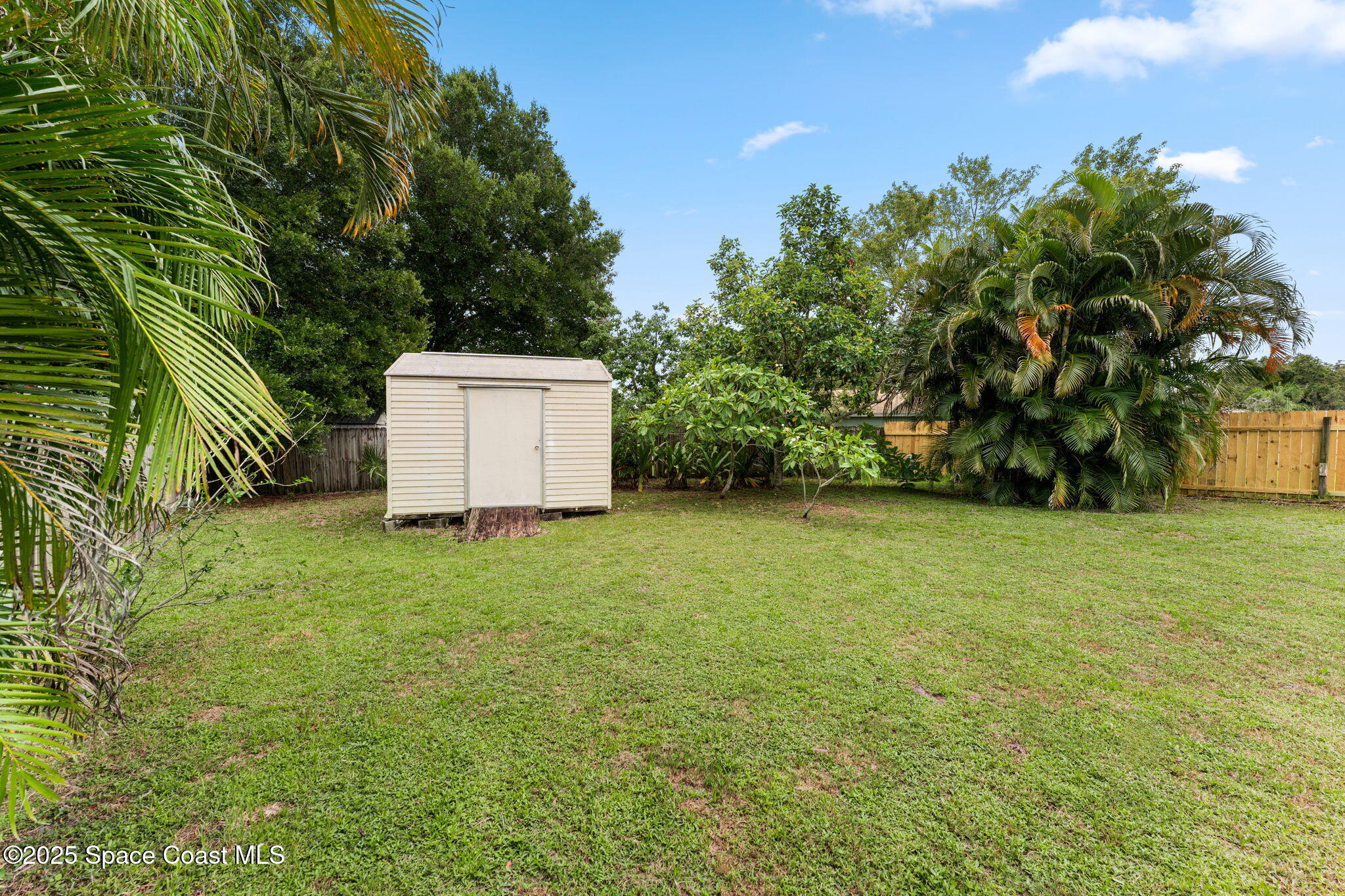 2807 Golfview Drive