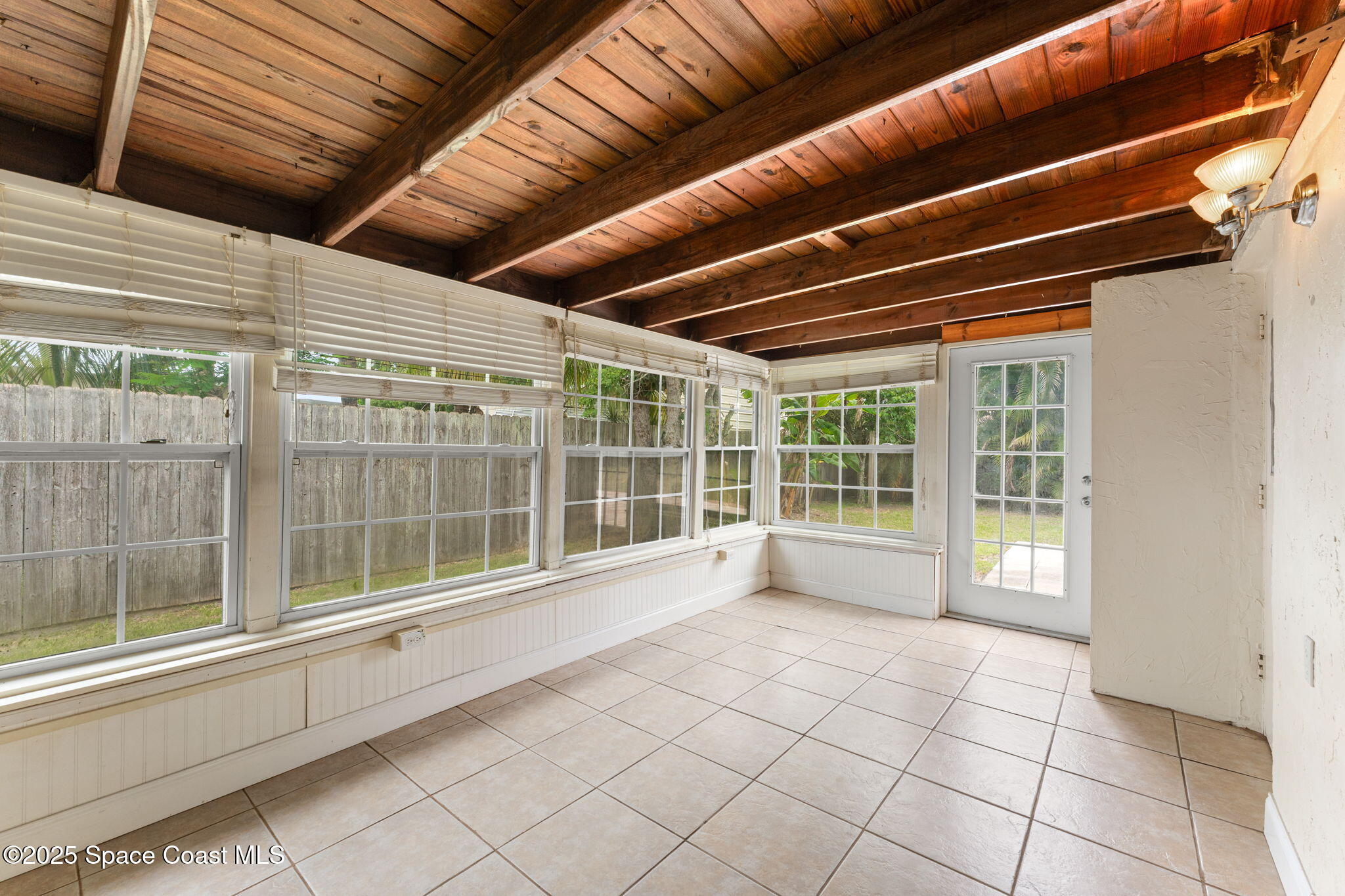 2807 Golfview Drive