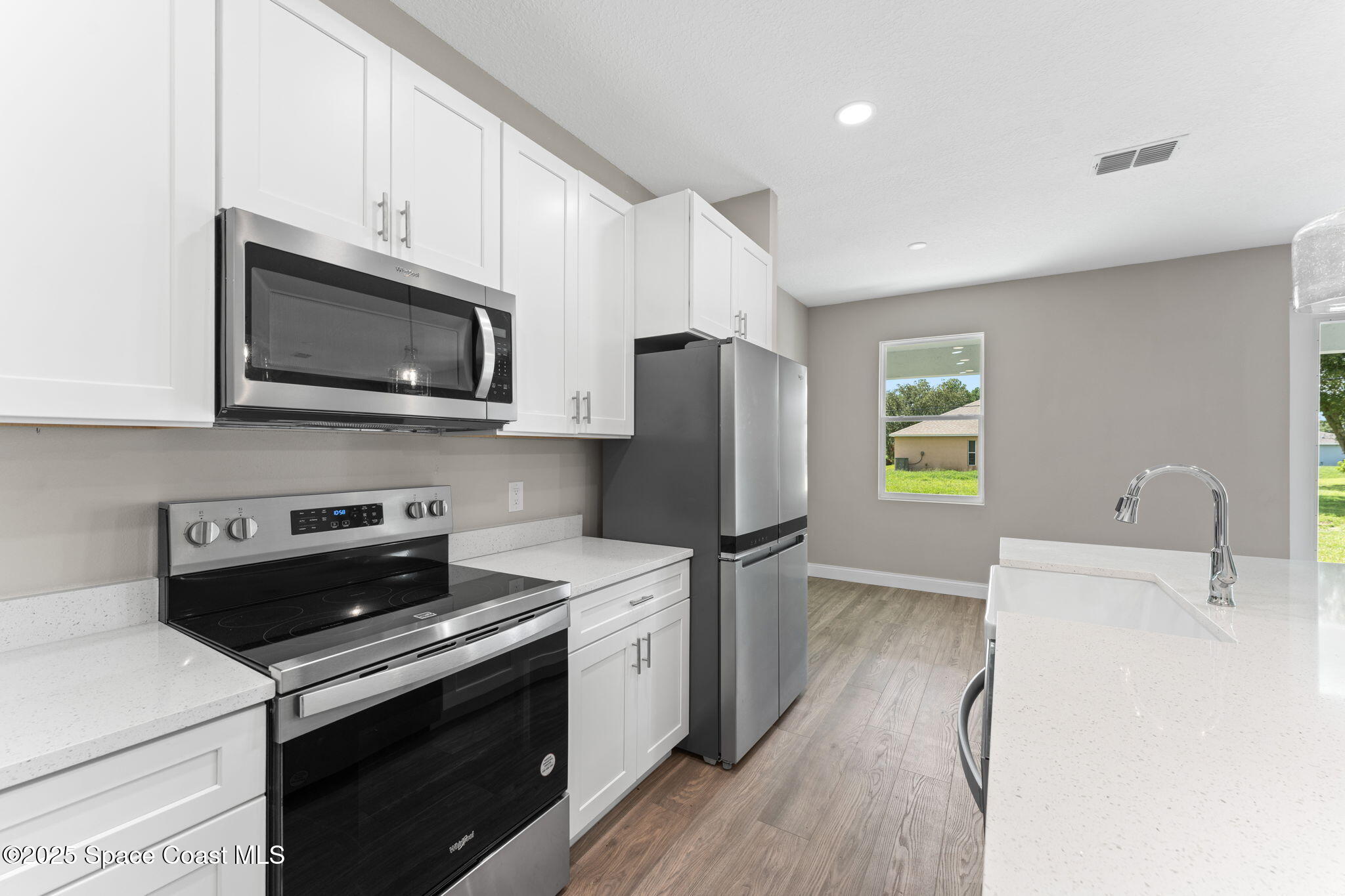 231 Sarah Road SW