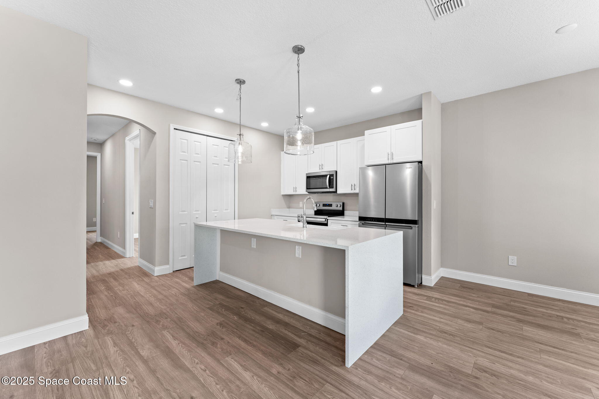 231 Sarah Road SW