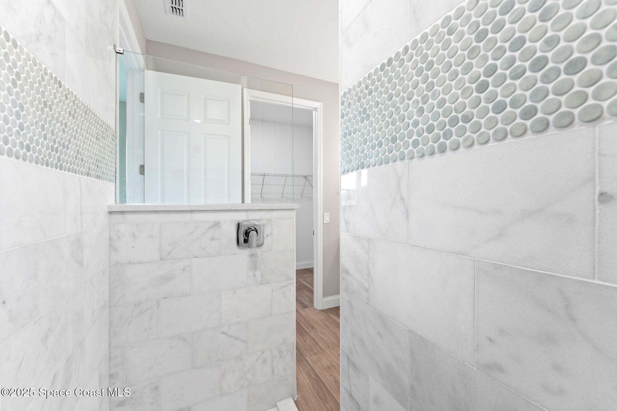 231 Sarah Road SW