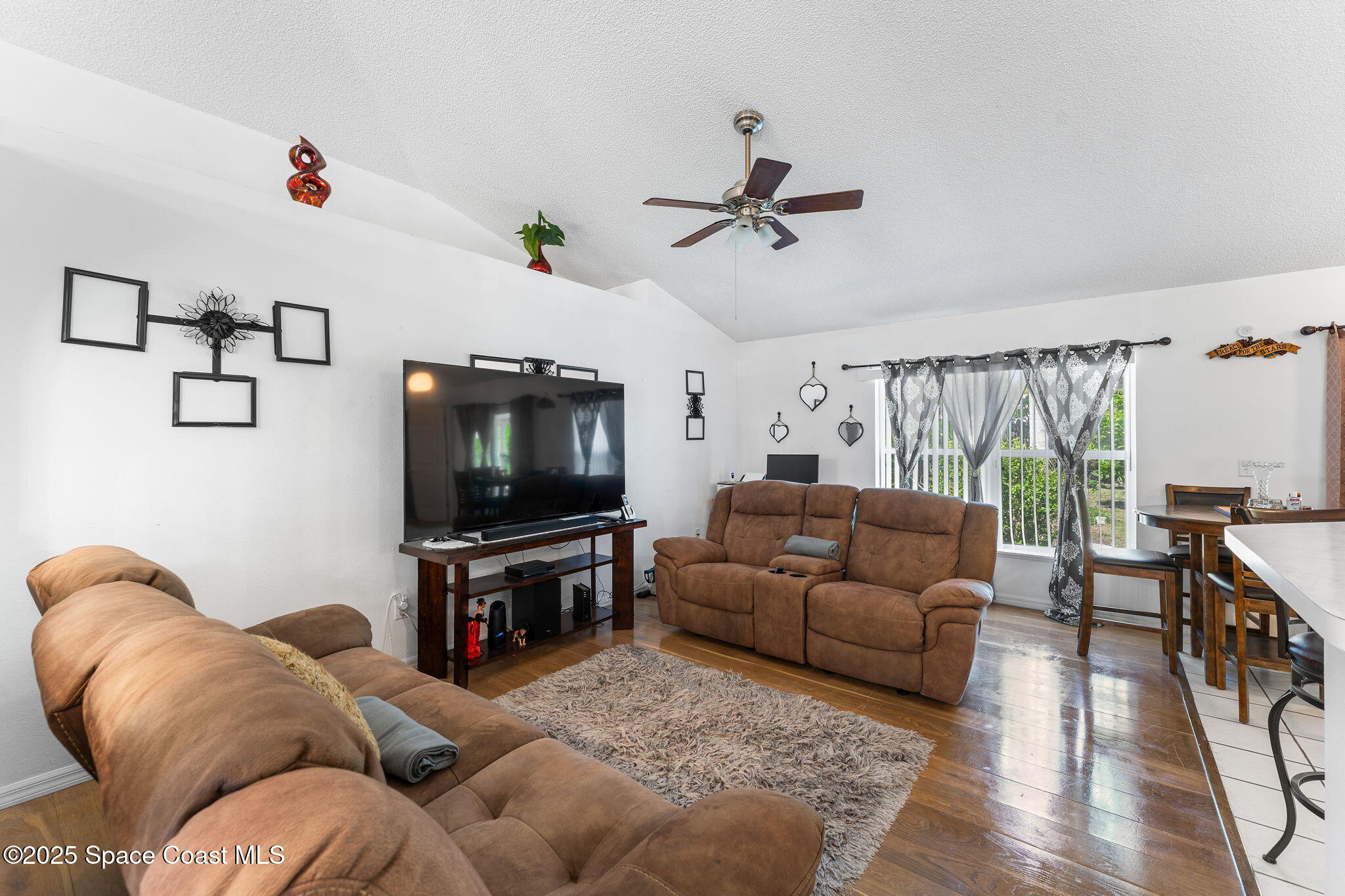 398 Taunton Road SW