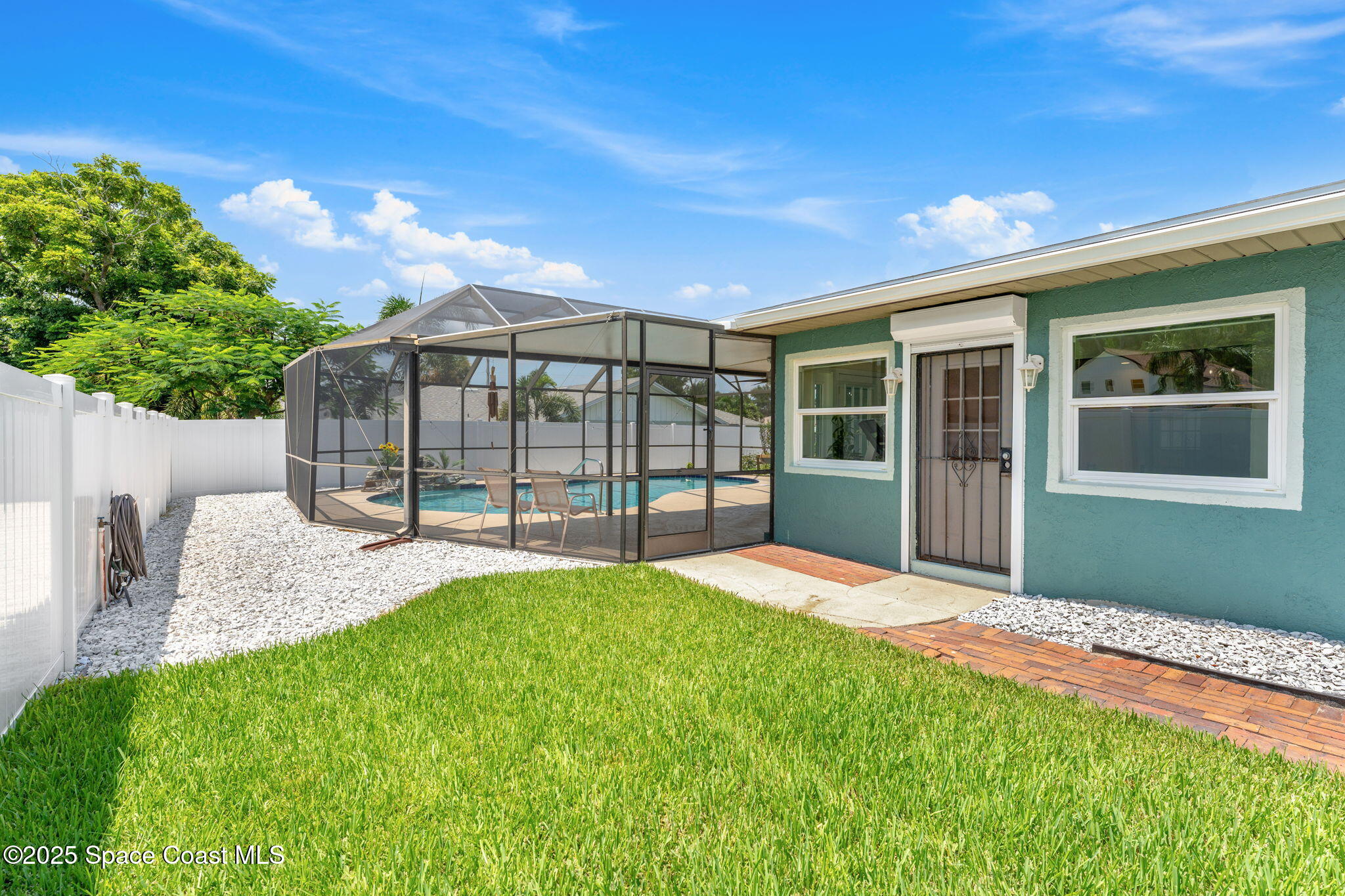 3217 Nottingham Lane