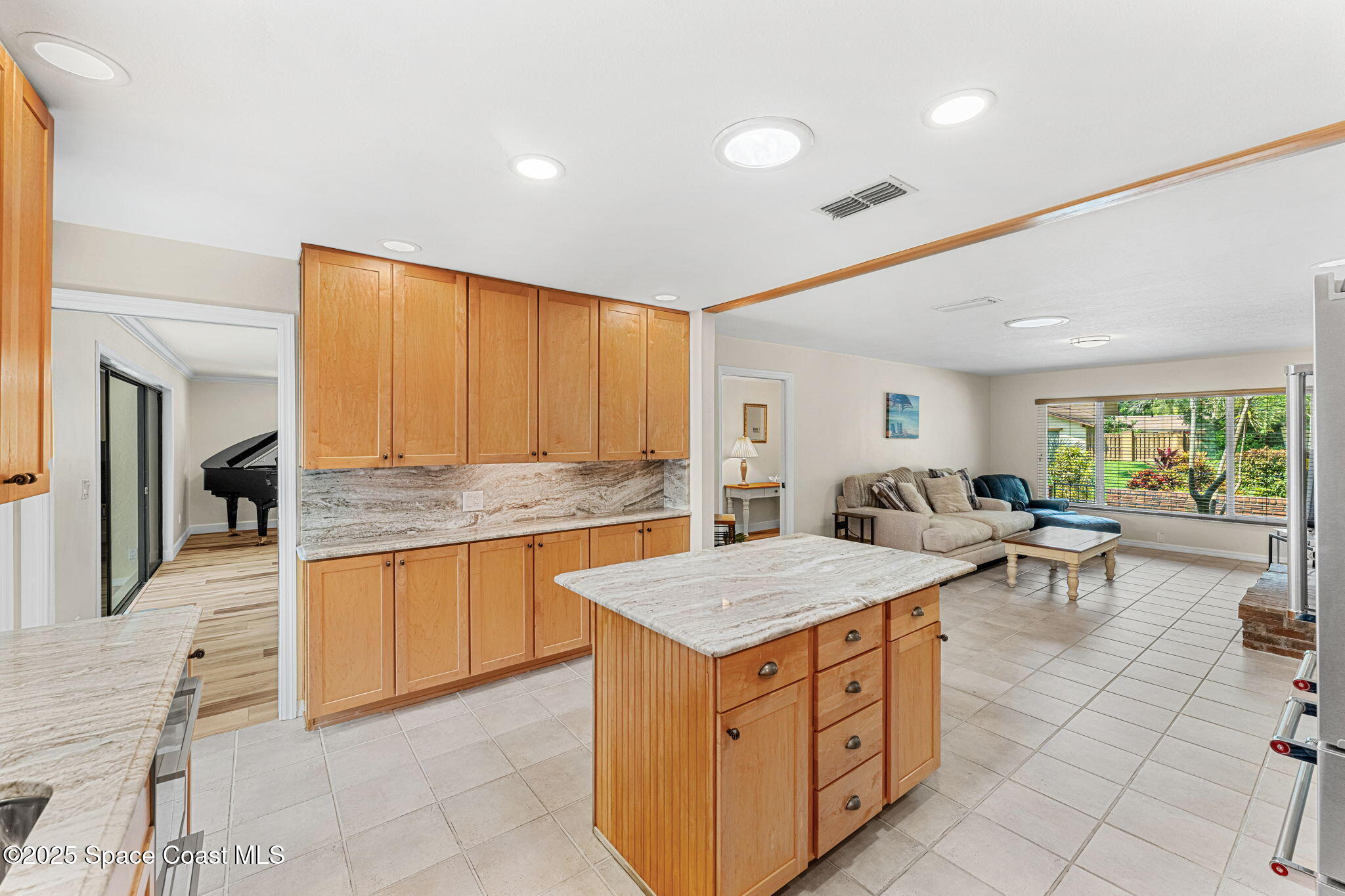3217 Nottingham Lane
