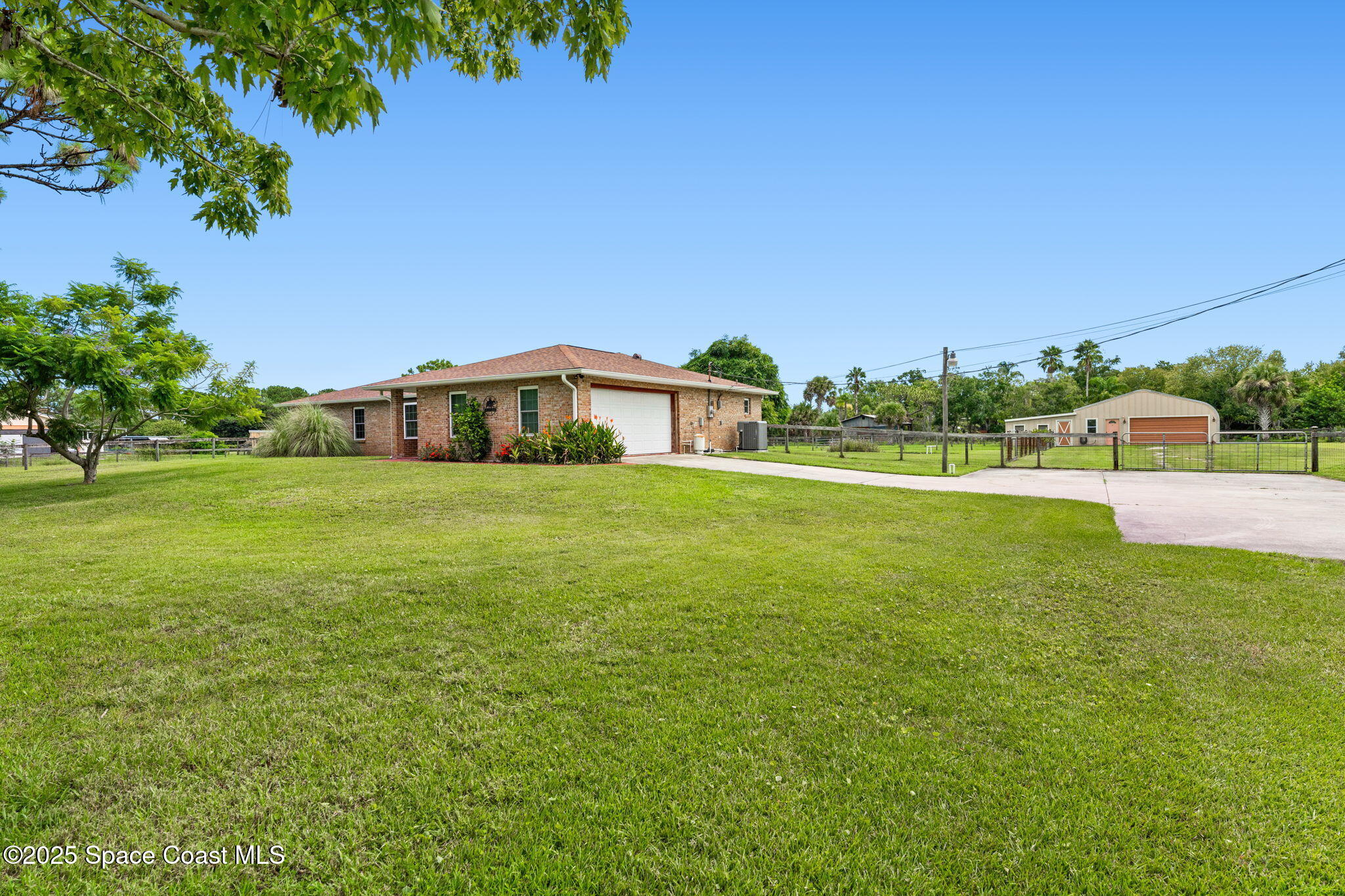 2175 Lacourt Lane