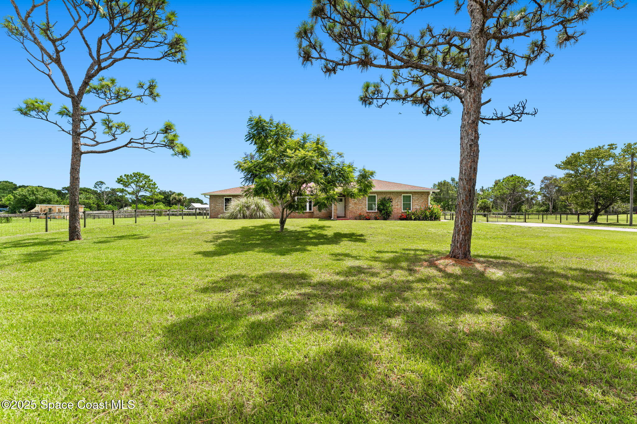 2175 Lacourt Lane