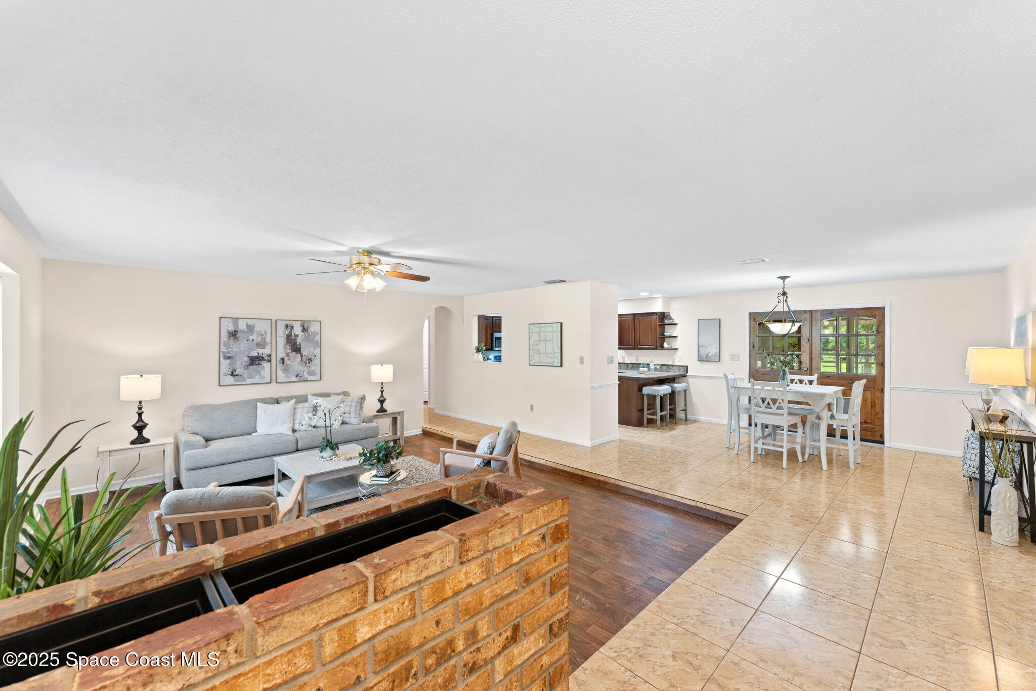 2175 Lacourt Lane