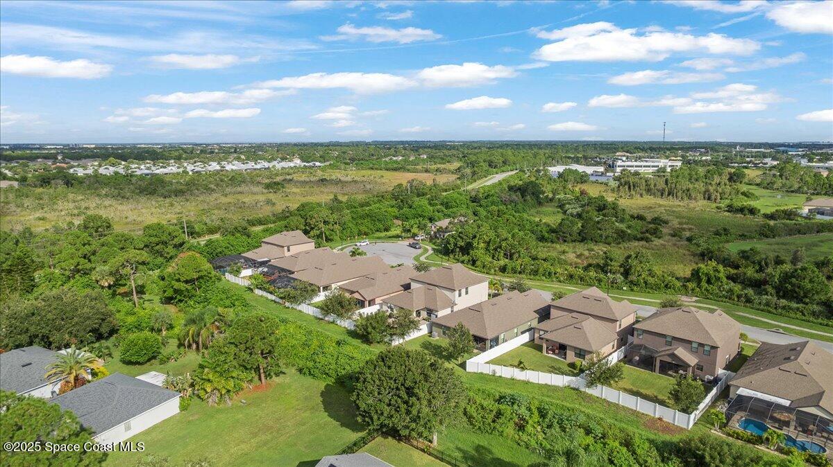 1305 Fuji Drive