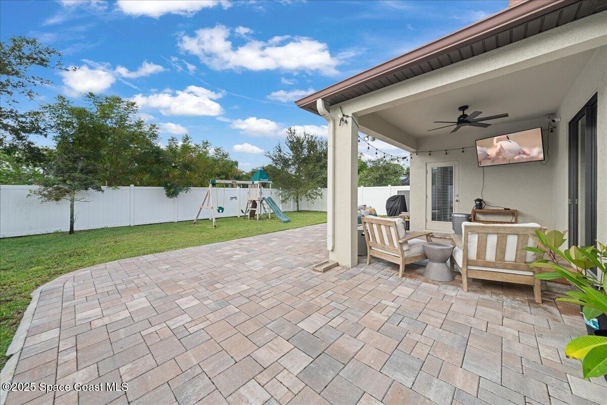 1305 Fuji Drive
