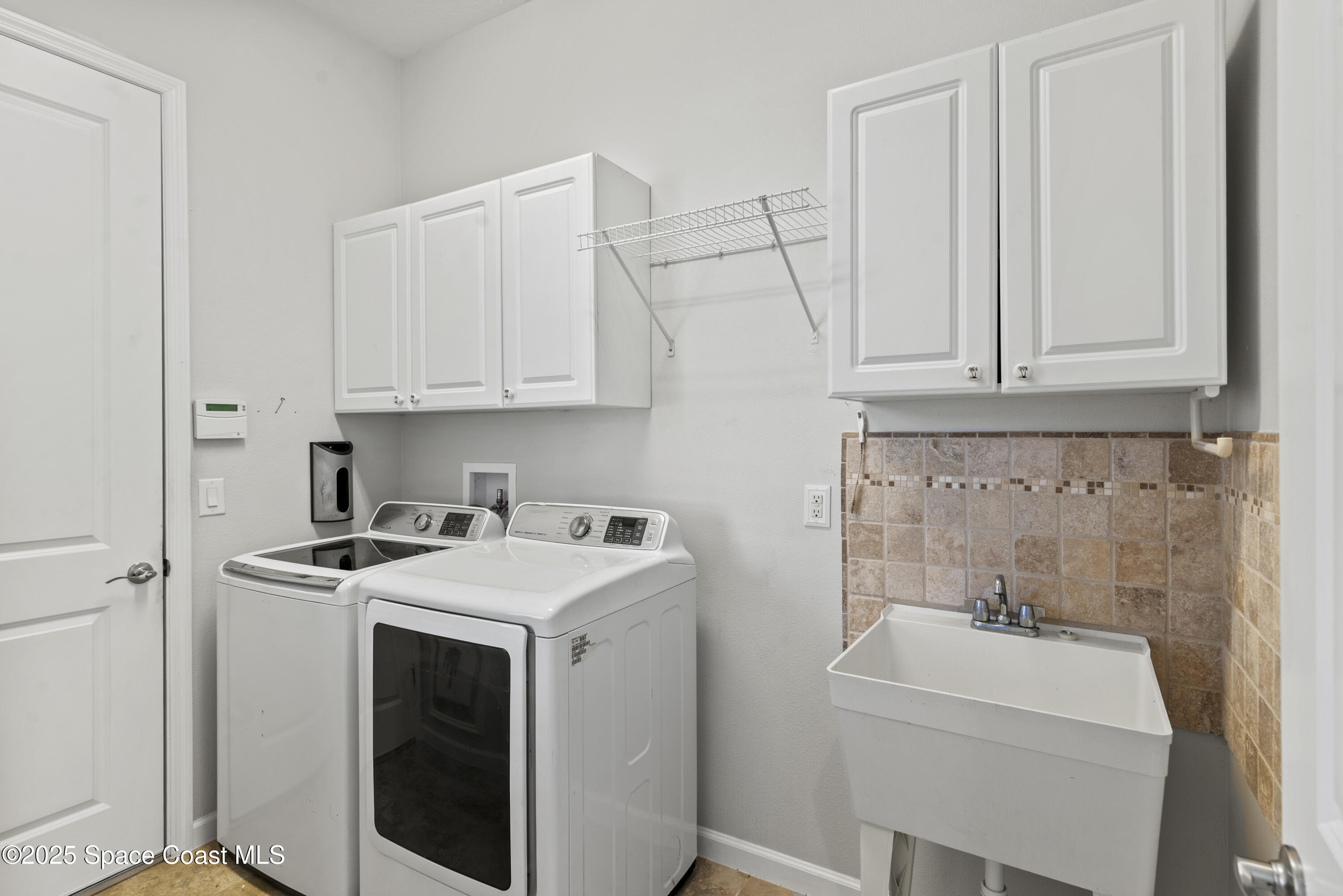 3790 Alamanda Key Drive