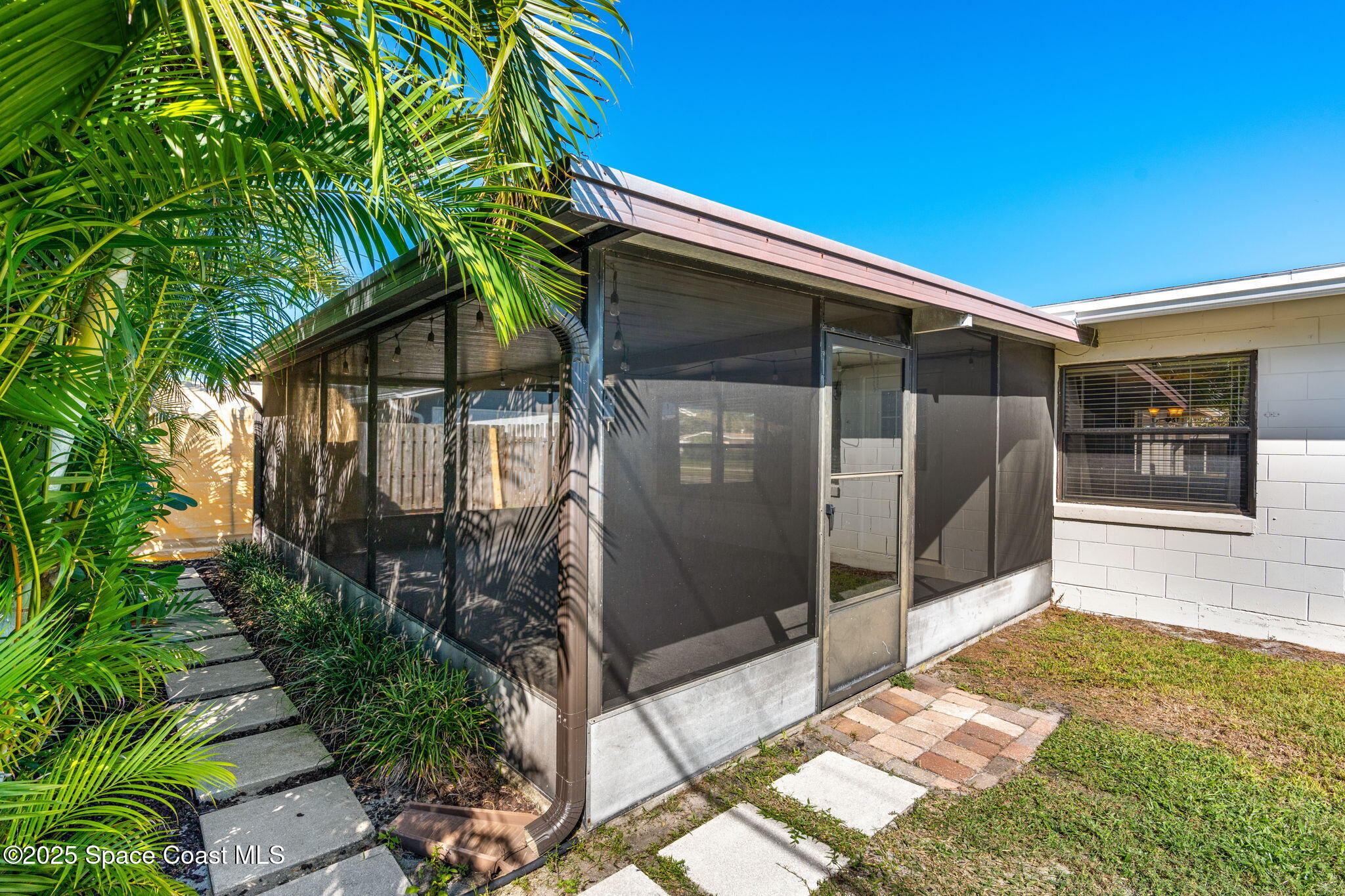 1375 Crevalle Avenue