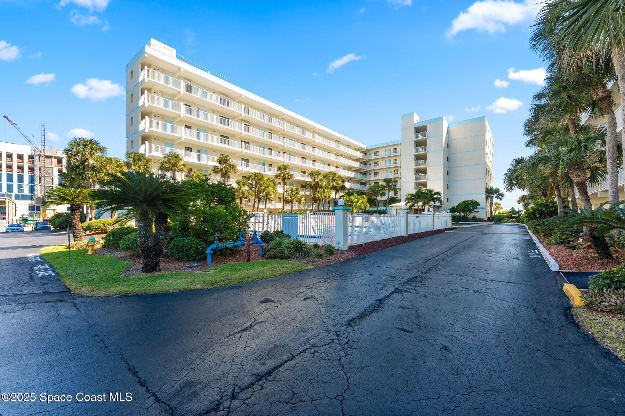 1050 N Atlantic Avenue, 402