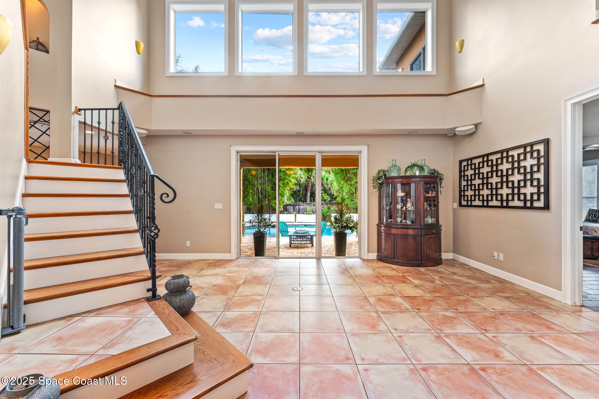 4375 Hartville Avenue