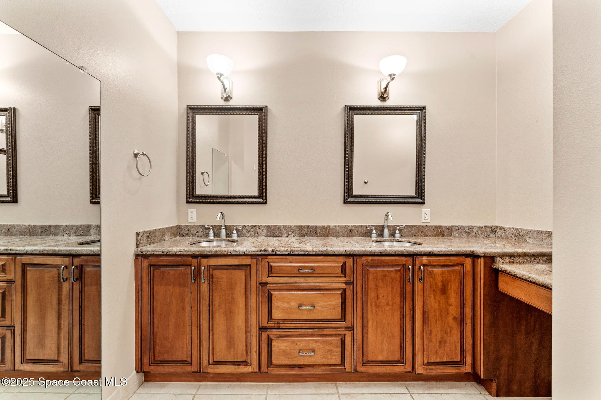 4375 Hartville Avenue