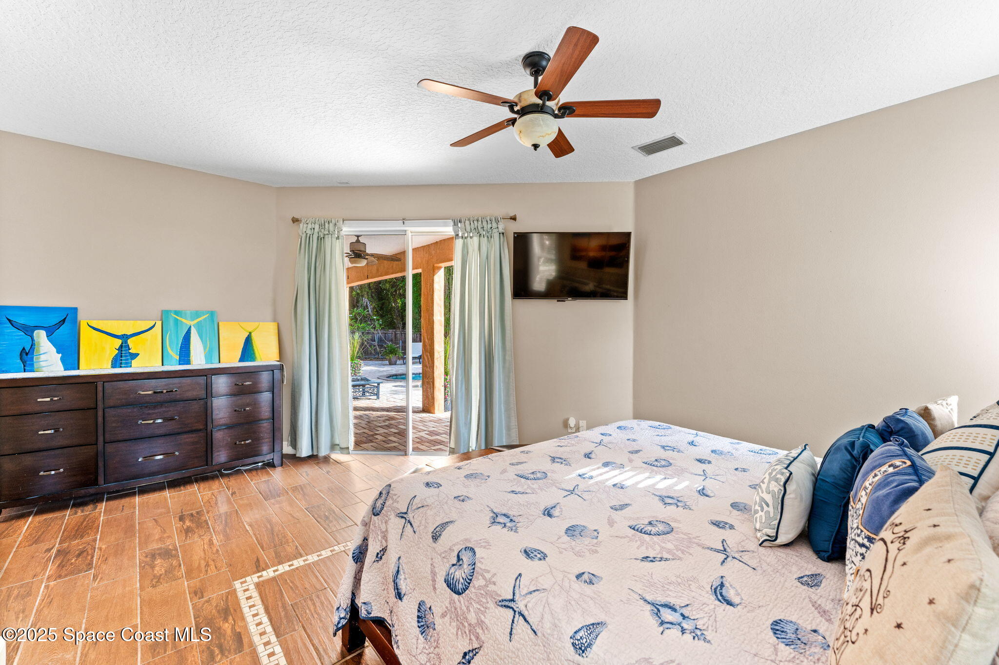 4375 Hartville Avenue