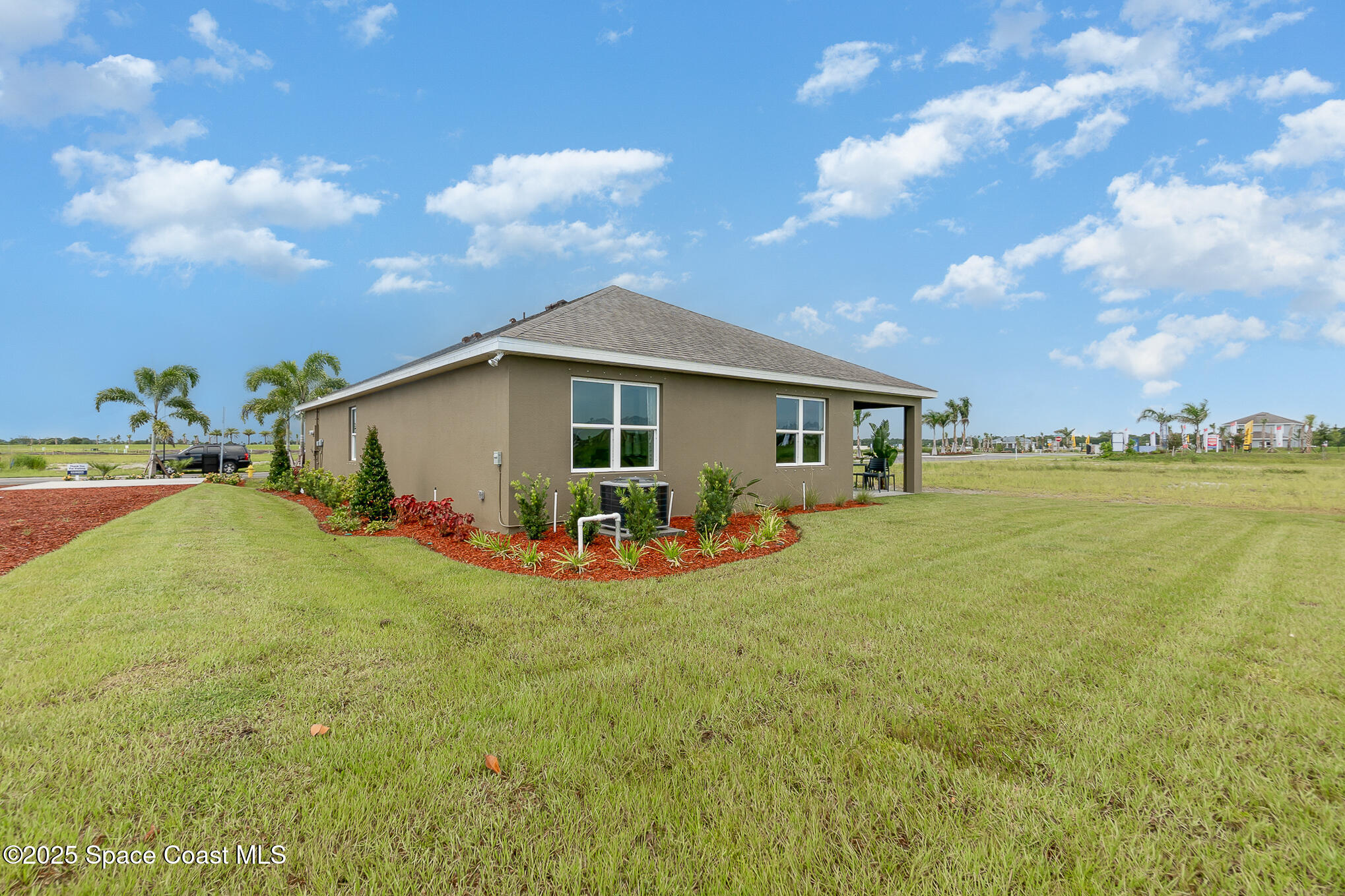 1423 Garabaldi Circle SE