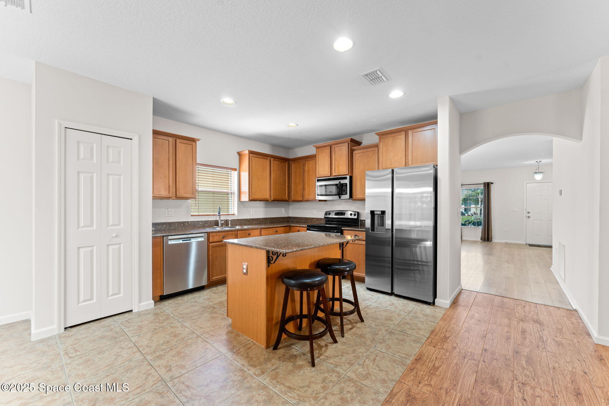 1517 Attilburgh Boulevard