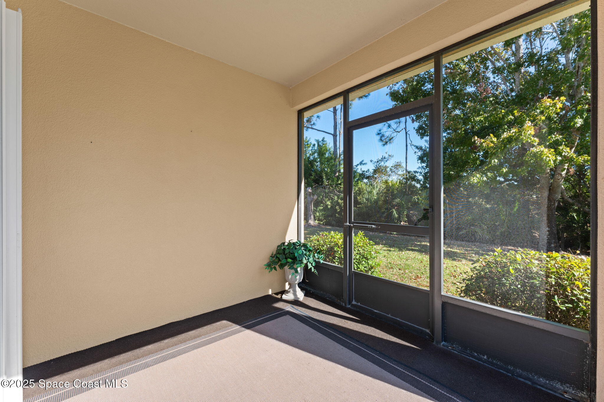 1517 Attilburgh Boulevard